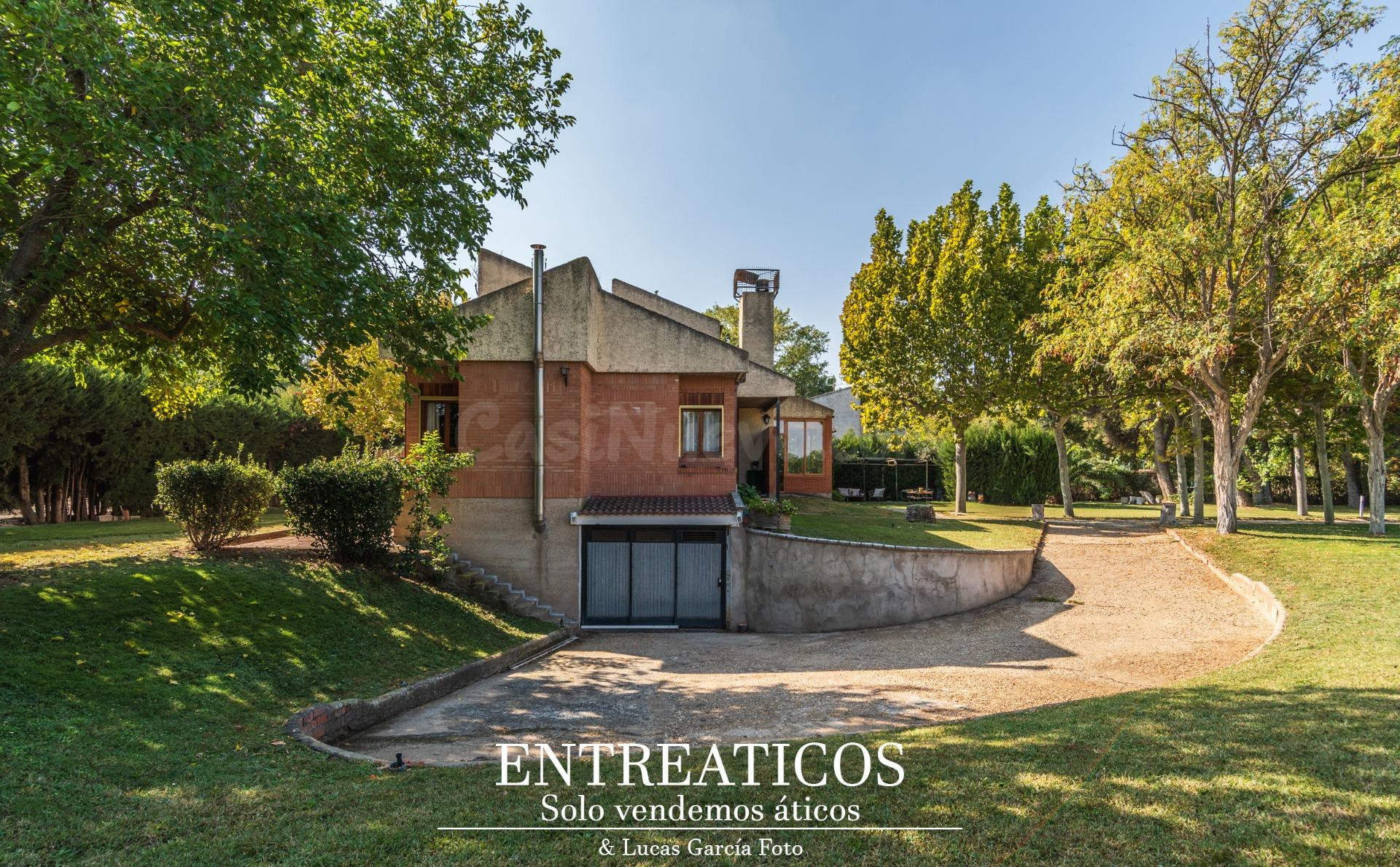 Casa 5 habitaciones 270m² en venta - Casetas - Garrapinillos - foto 2