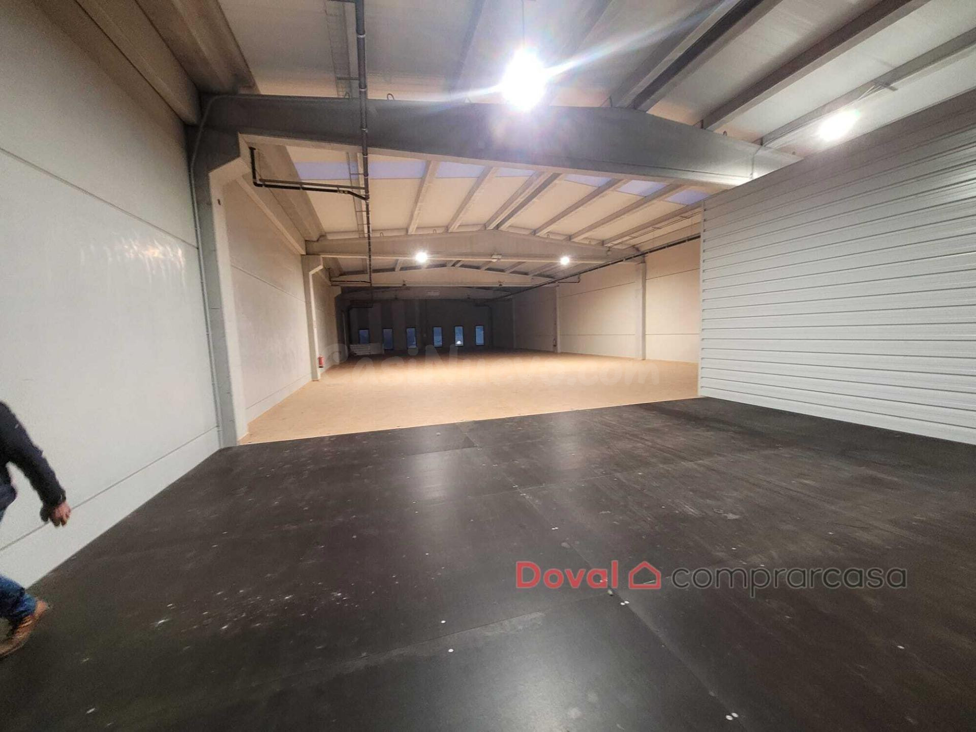 Nave industrial nueva a estrenar en Mos – 1.300 m2 totalment - foto 5
