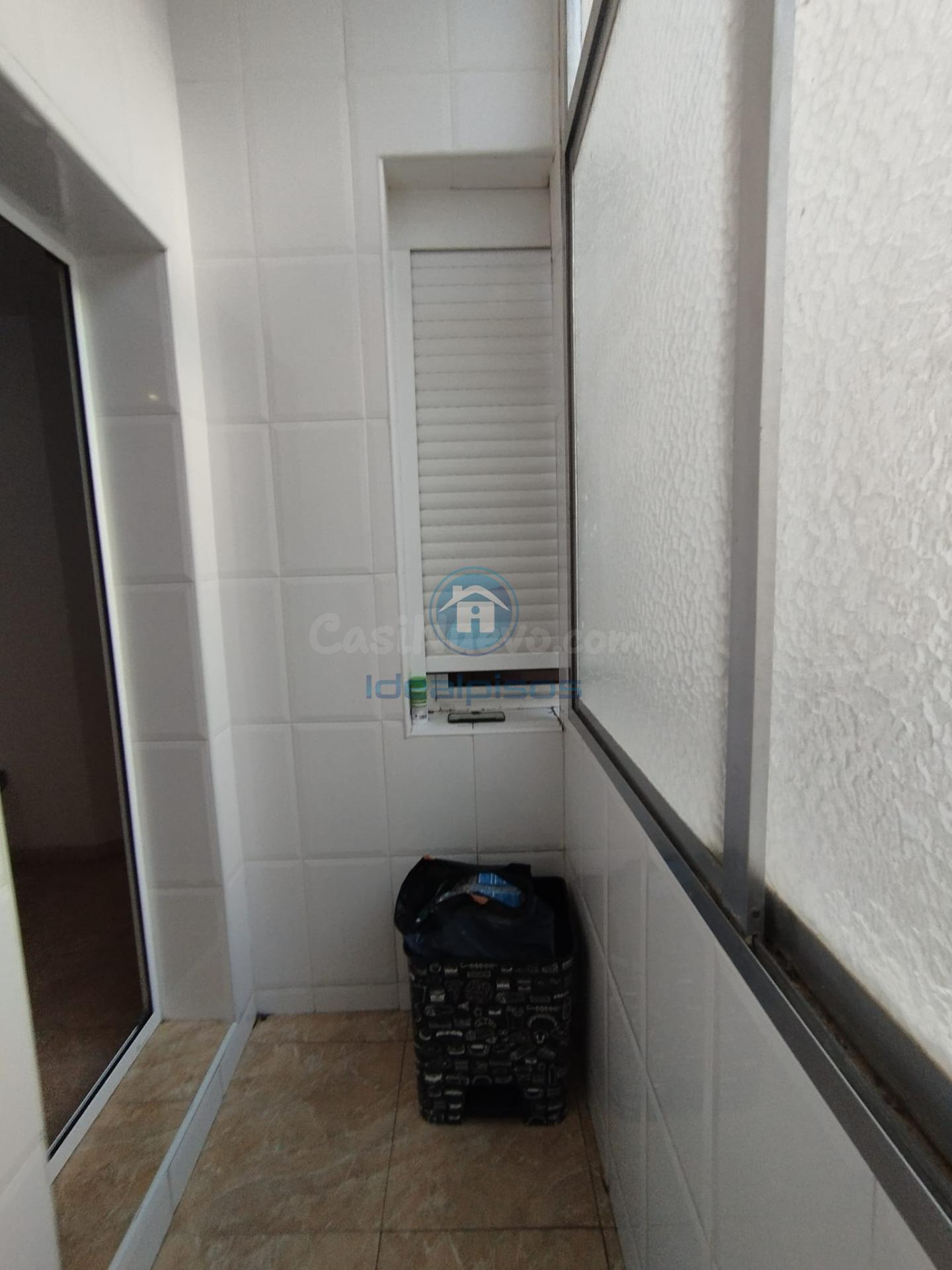 PISO EN CAMPOAMOR - foto 5