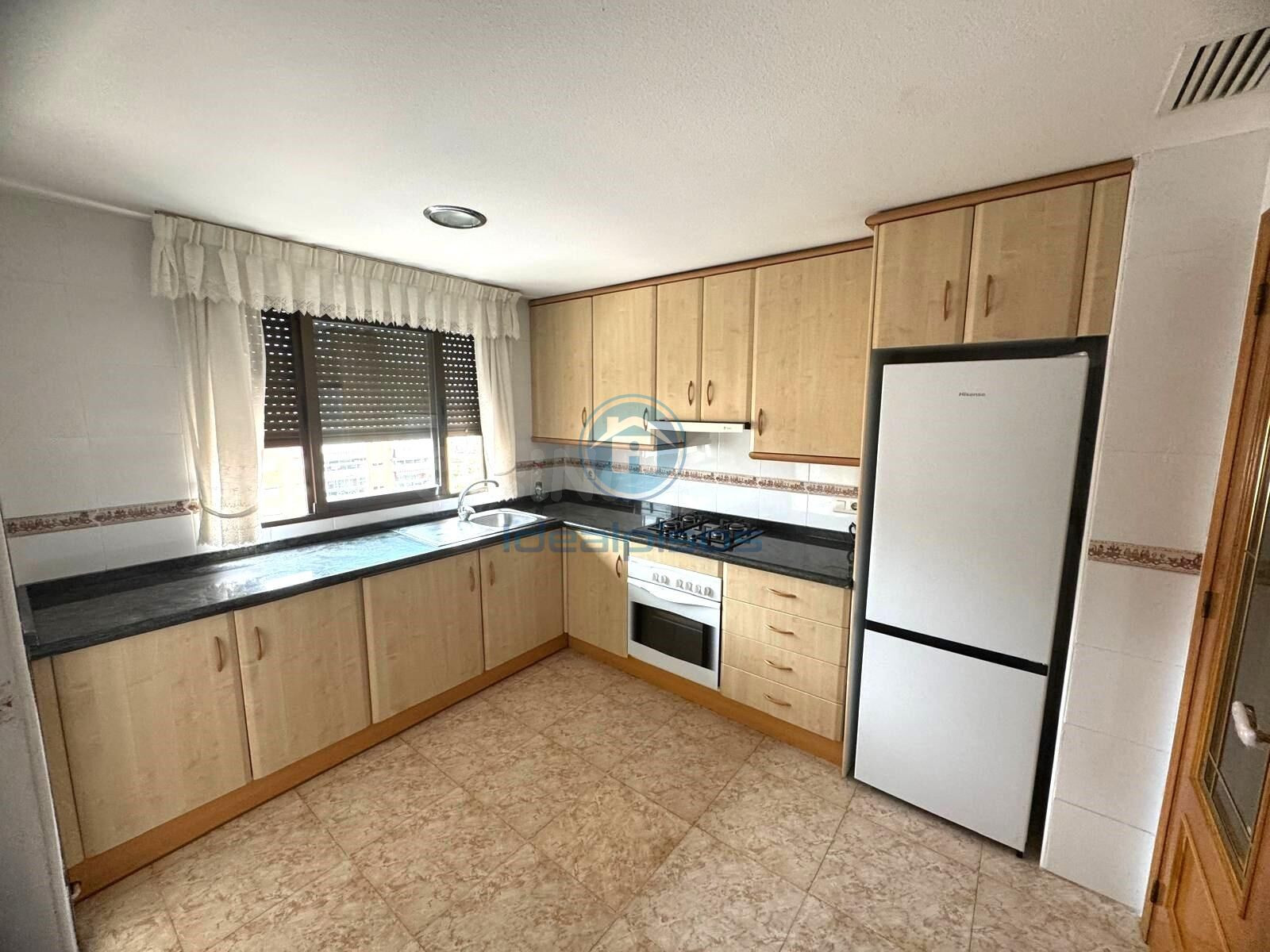 Vivienda en alquiler con piscina, garaje y terraza en Vistah - foto 2