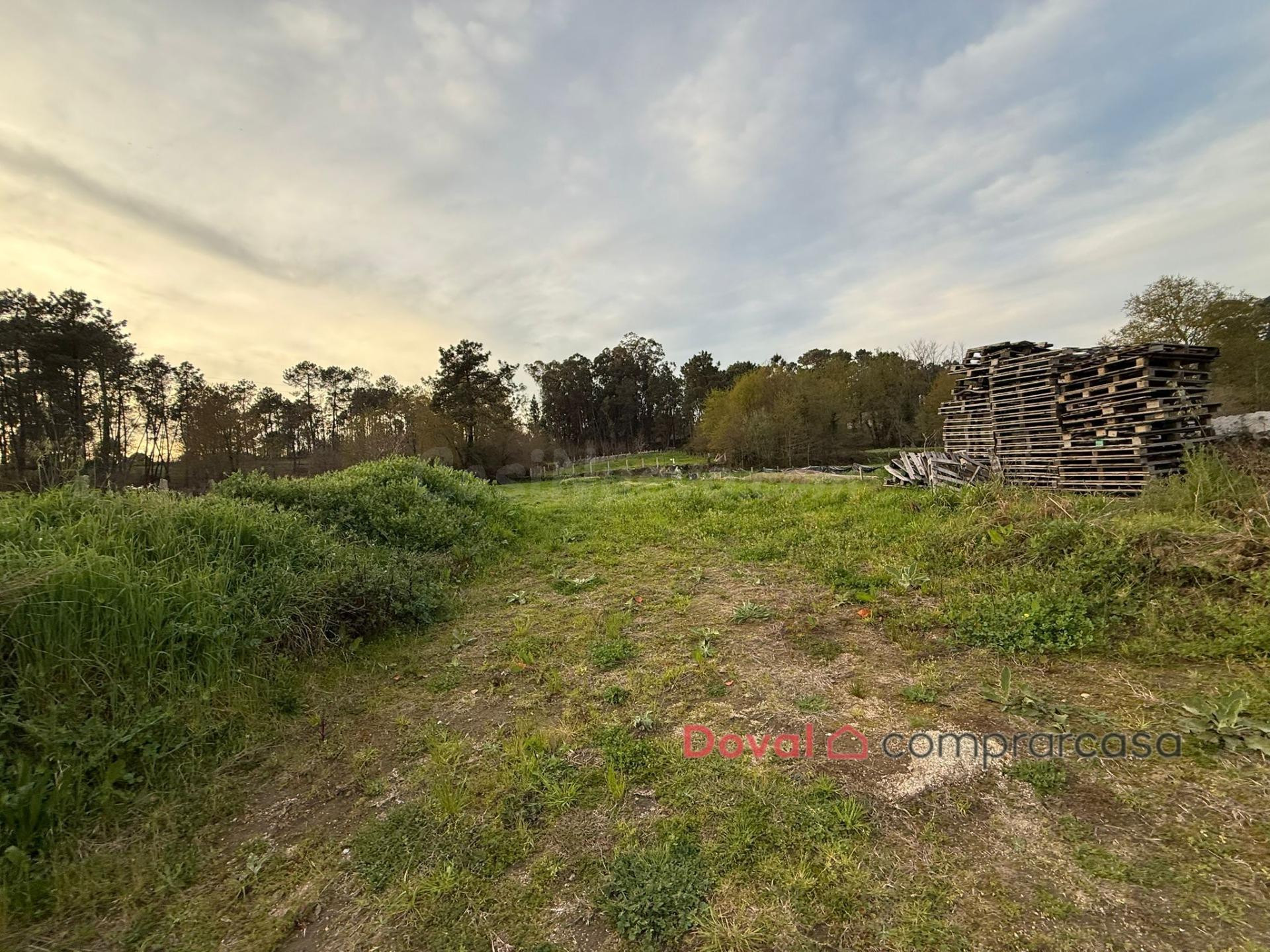 Terreno en Atios (O Porriño) de 1.024 m2, llano, soleado y e - foto 3