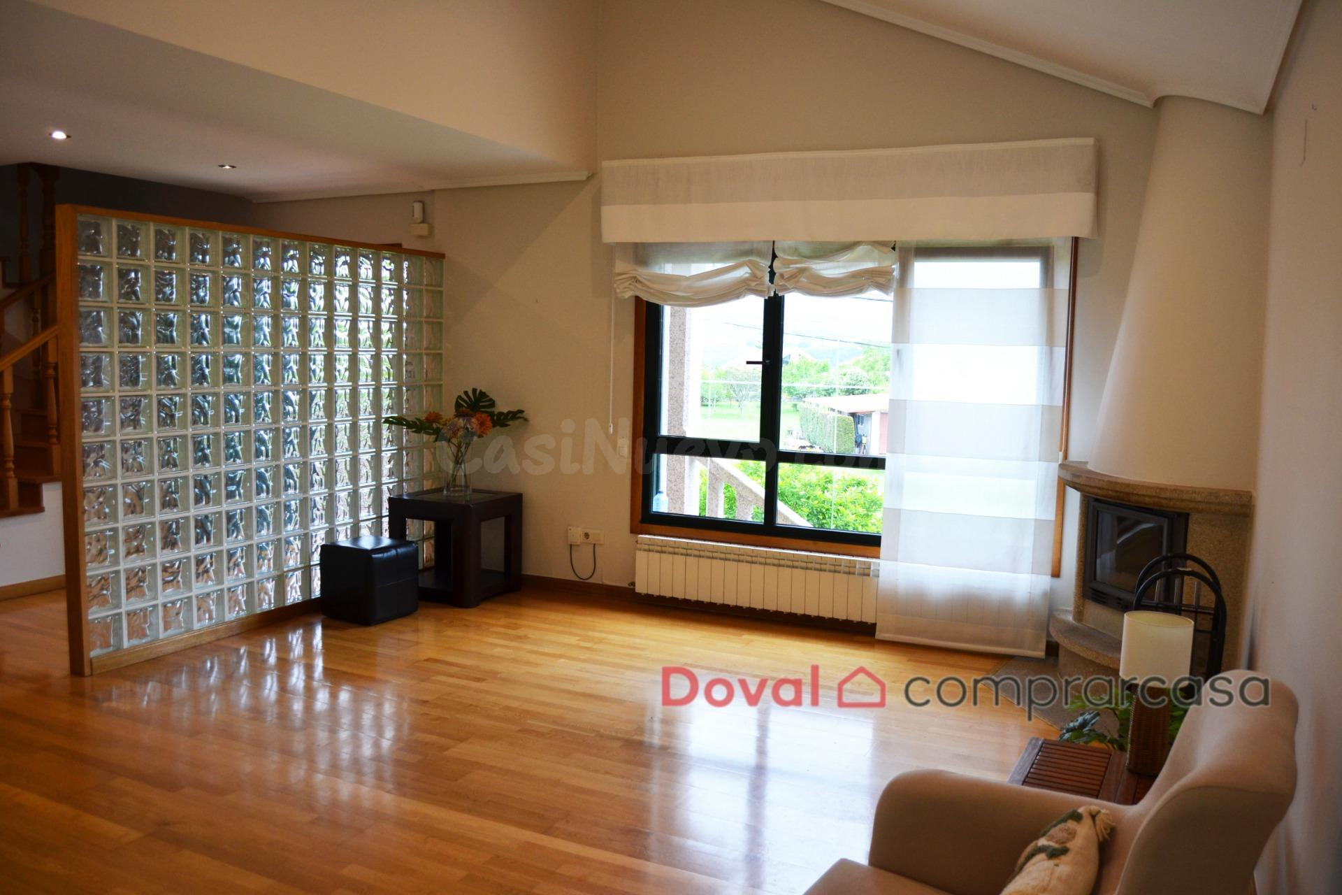 Precioso Chalet independiente en Tui con piscina - foto 3