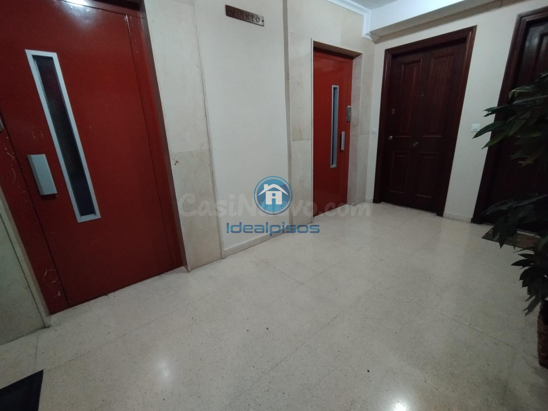 ESTUPENDO PISO EN URBANIZACION BARRIO LA FLORIDA - foto 3