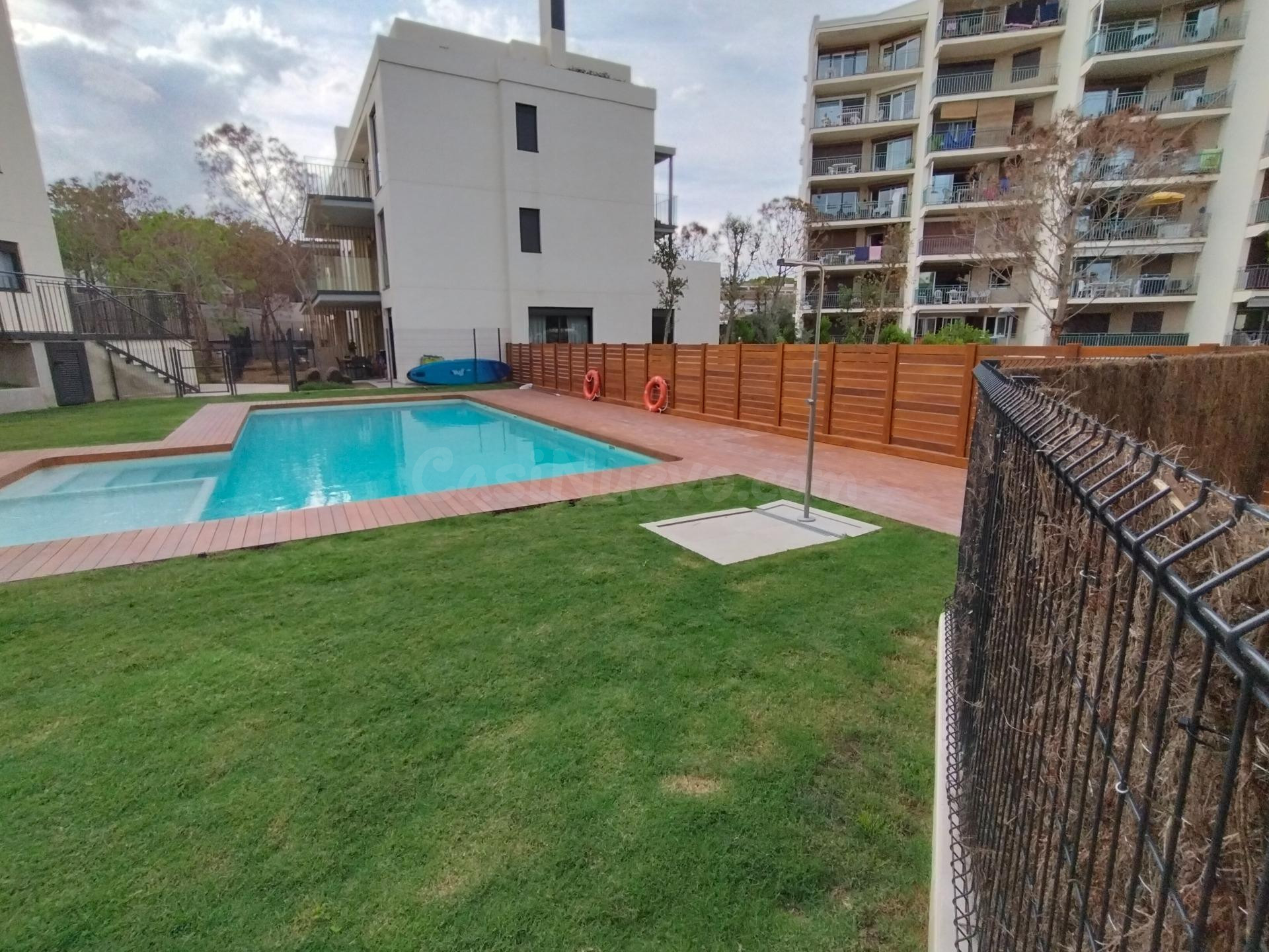 Alq. Temporada: Precioso apartamento nuevo a un paso de la p - foto 2