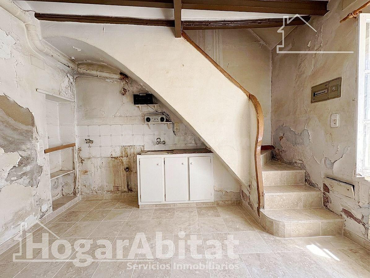 ¡HAZLA A TU GUSTO! CASA LUMINOSA Y ECONÓMICA PARA REFORMAR, 
