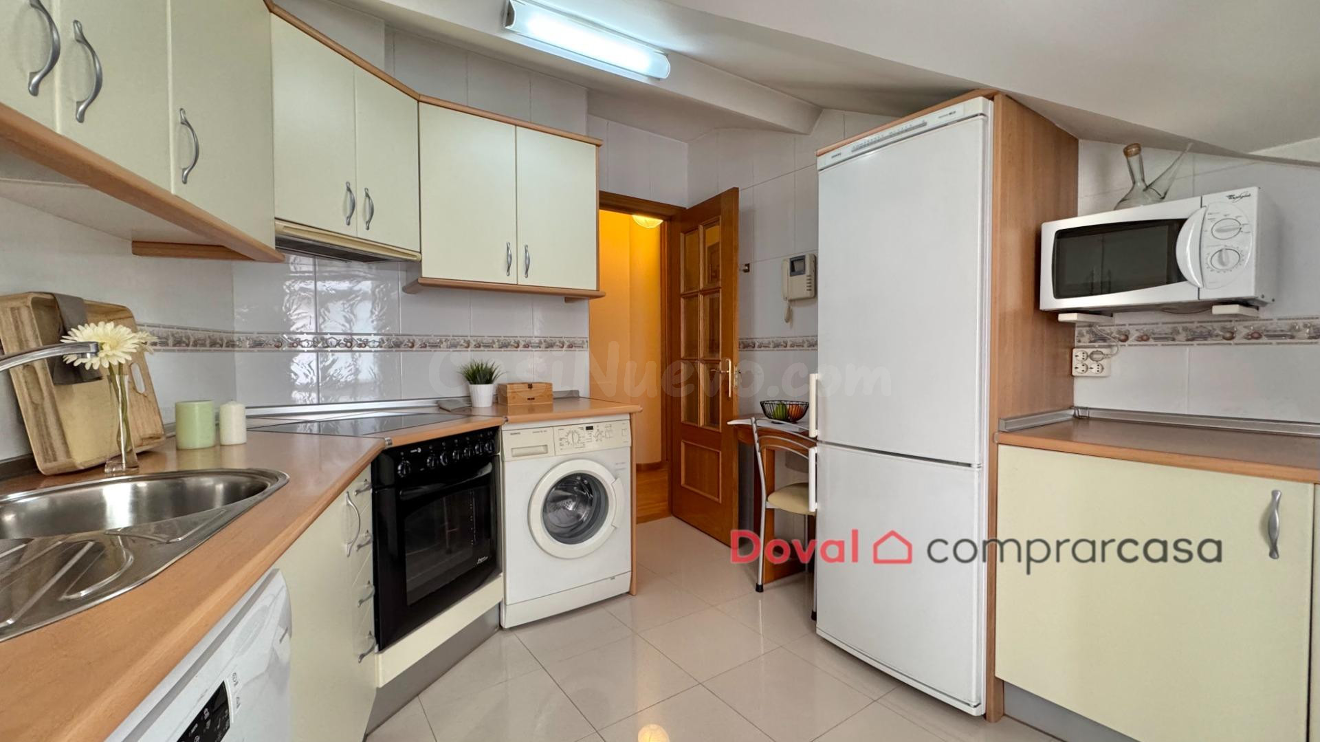 Oportunidad Piso en el centro de Tui, comodidad y ubicación  - foto 4
