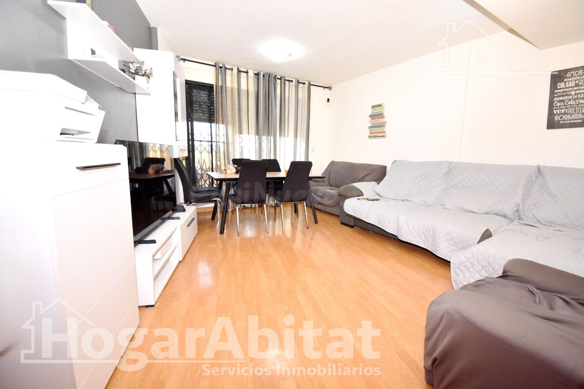ÁTICO LUMINOSO EN RESIDENCiAL CON PISCINA, GARAJE Y GRAN TER - foto 5