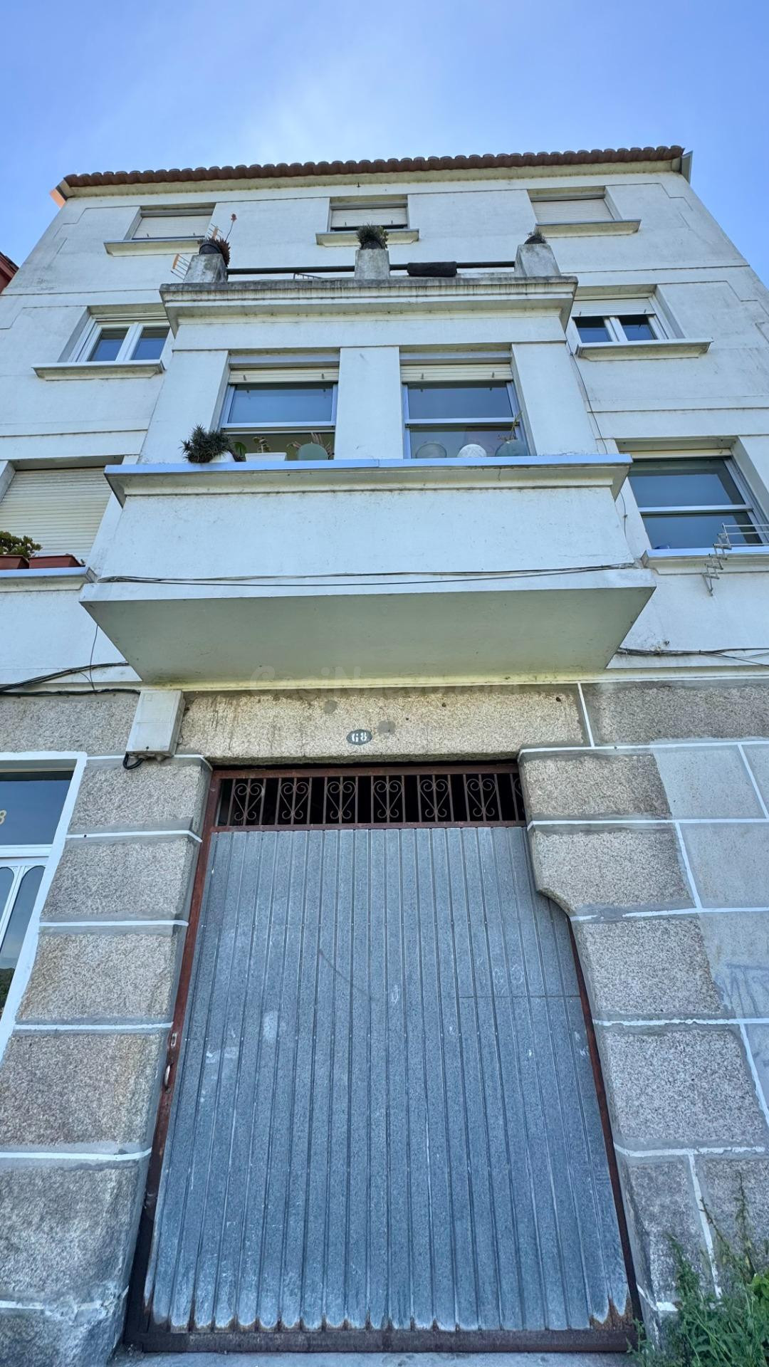 ¡Atención Inversores! Edificio en venta con rentabilidad inm - foto 2