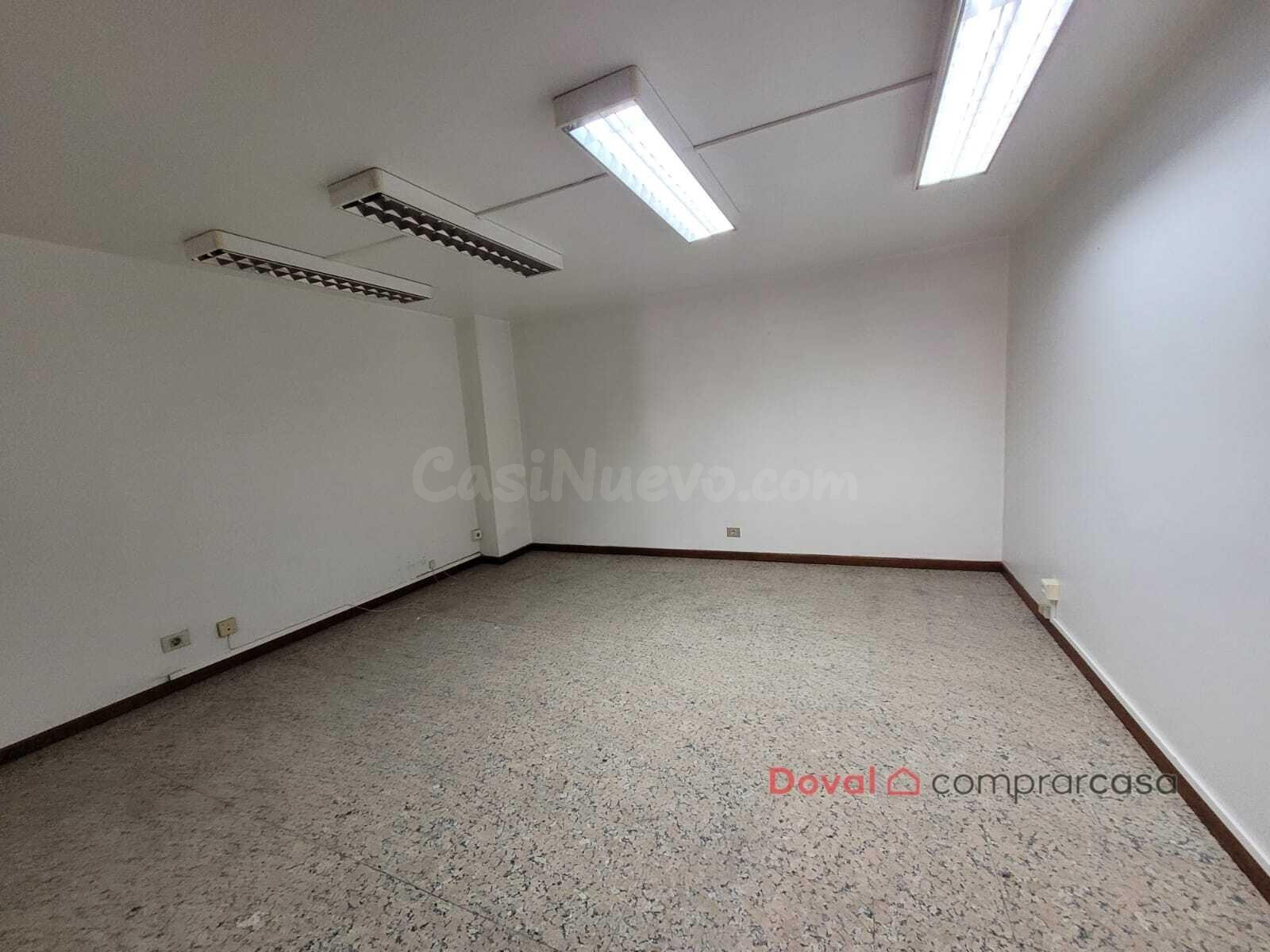Oficina en alquiler en O Porriño | Excelente ubicación y lis - foto 3