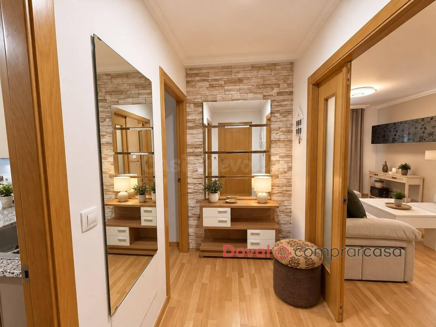 Amplio piso de 3 dormitorios en venta en O Porriño con garaj - foto 2