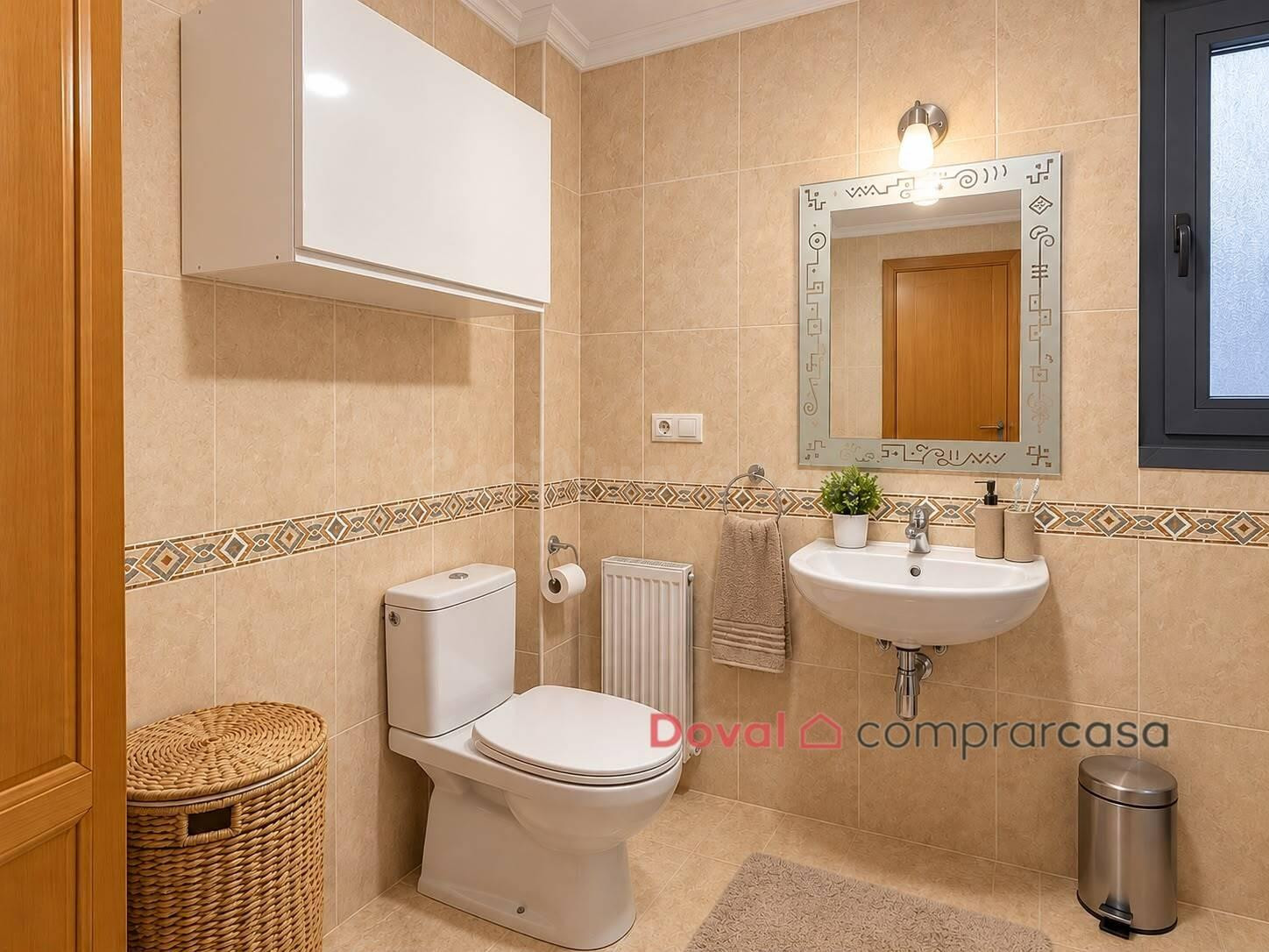Amplio piso de 3 dormitorios en venta en O Porriño con garaj - foto 4