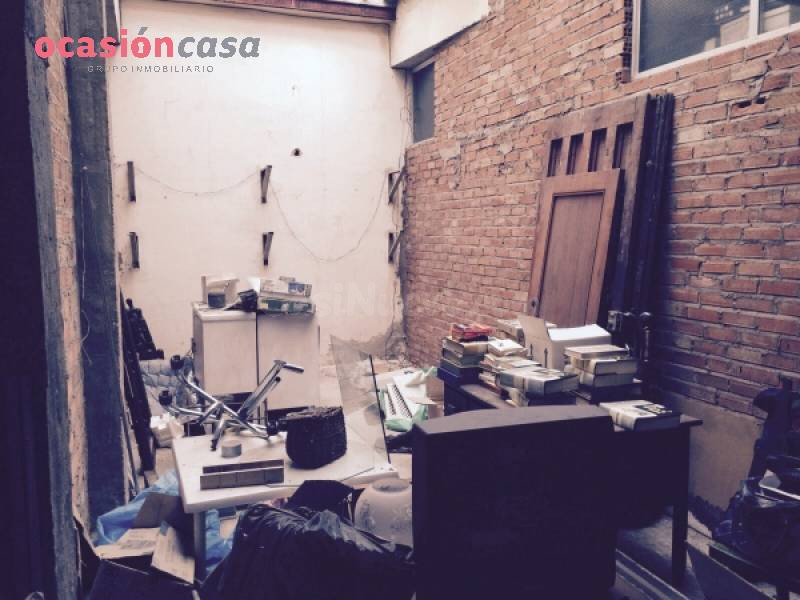 Local comercial en venta - Huerta de la Reina
