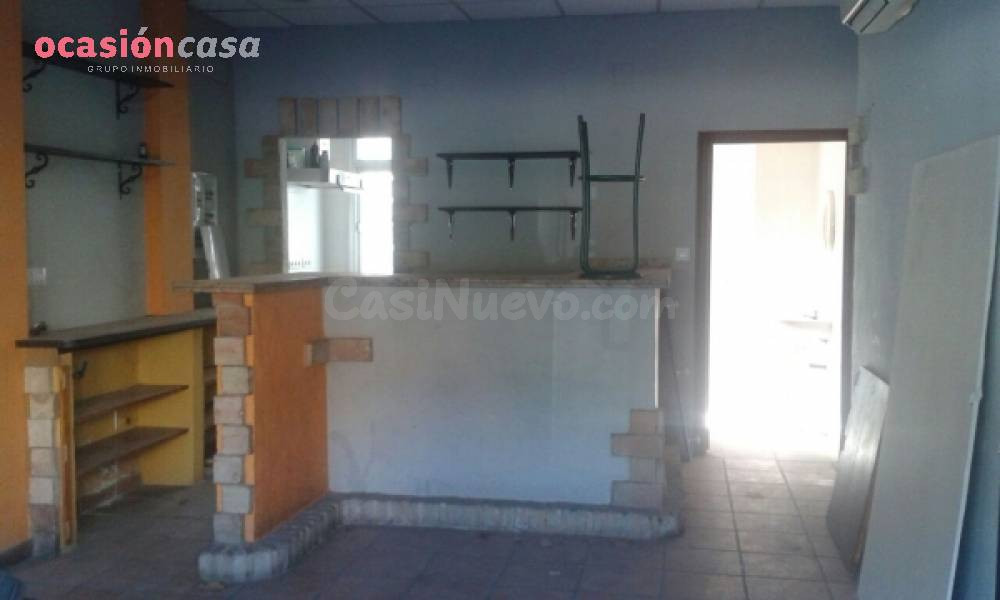 Local comercial en alquiler - Huerta de la Reina - foto 2