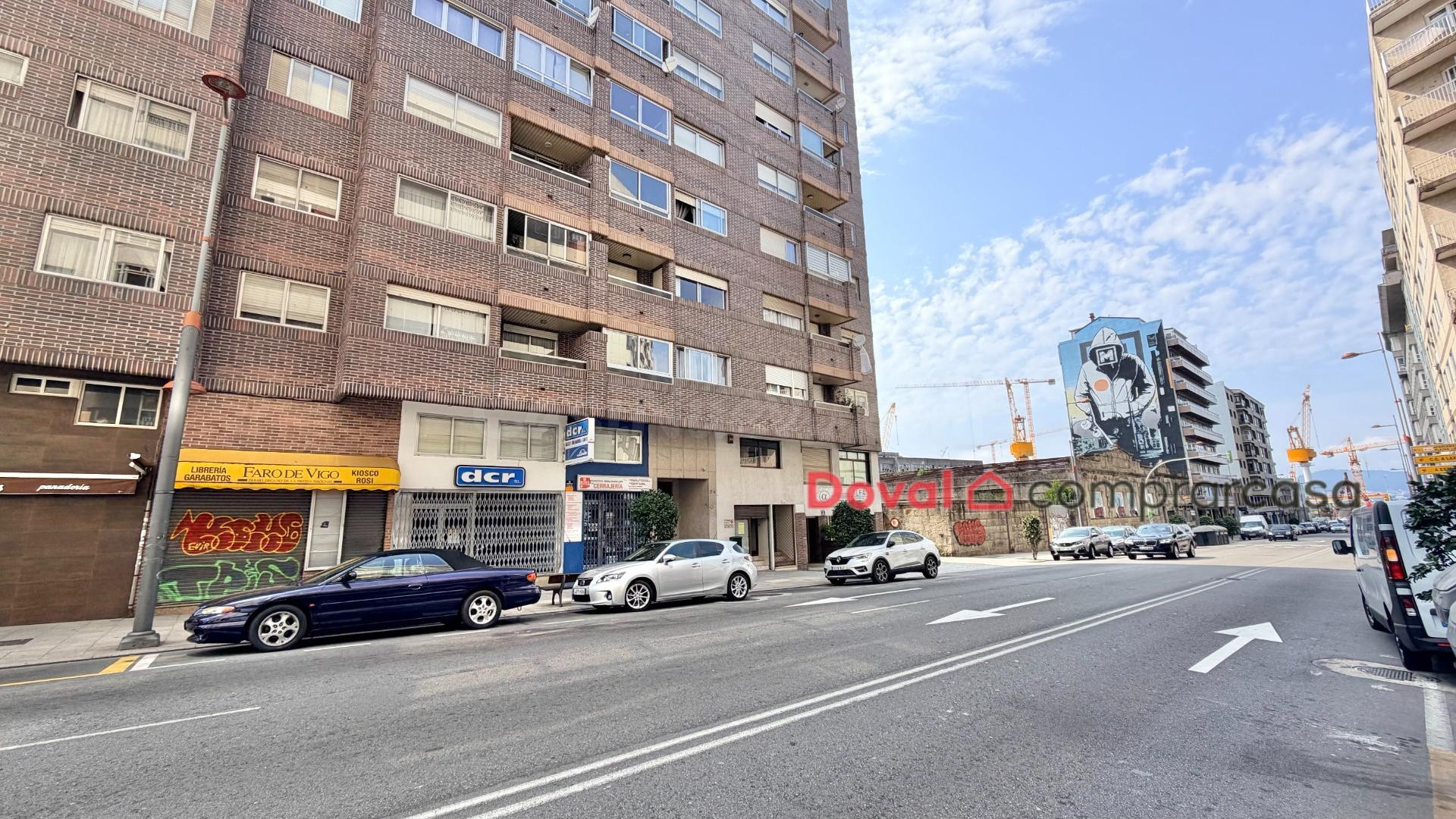 Oportunidad: Local Comercial en Vigo - foto 5