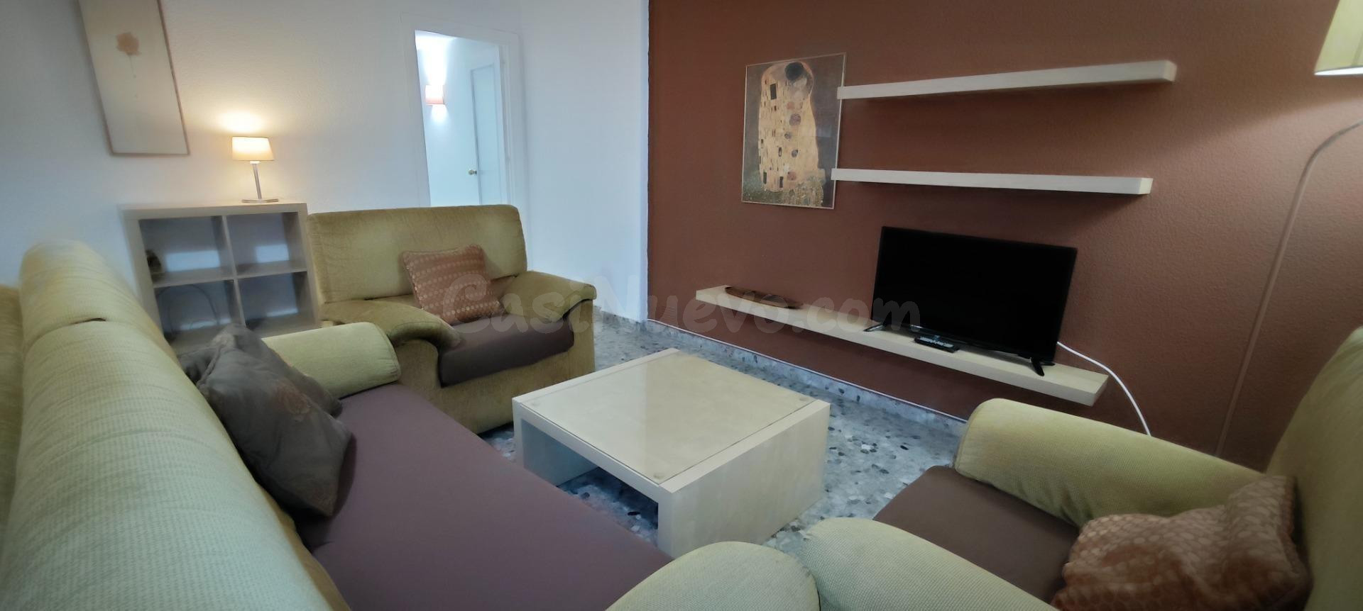 SI BUSCAS UNA BUENA INVERSIÓN EN PLENO CENTRO NO DEJES PASAR - foto 4