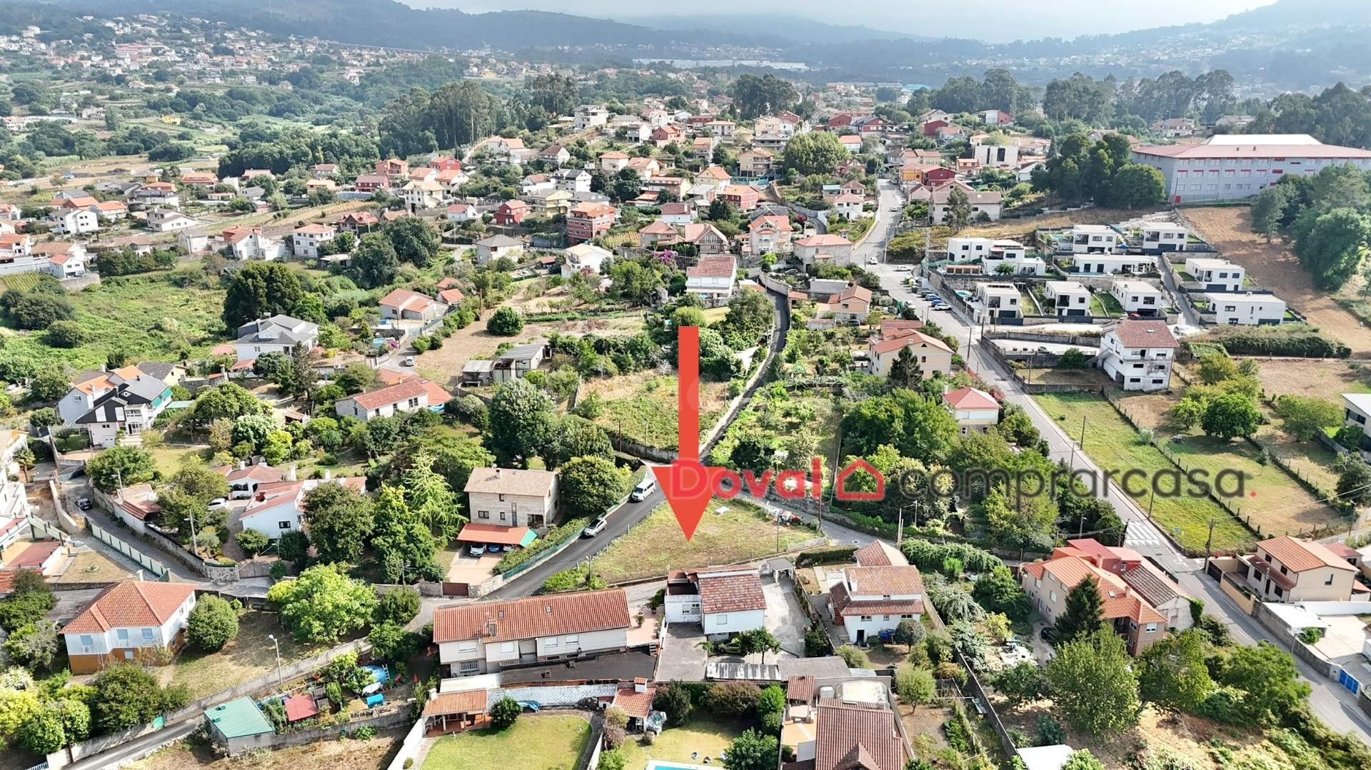 PARCELA CON 3 FRENTES DE 631 M2 EN BEADE - foto 3