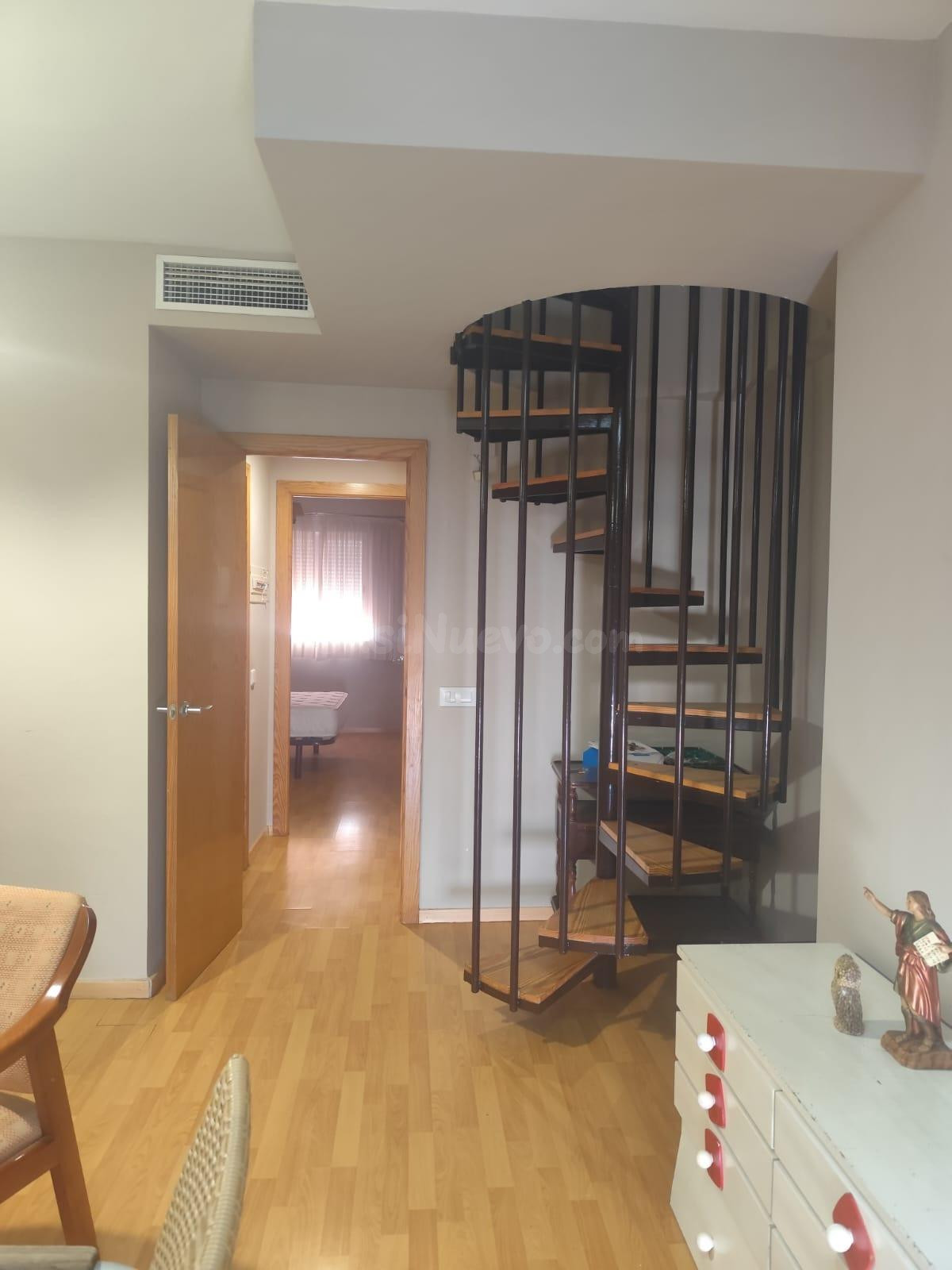 ATICO DUPLEX CON COCHERA Y LOCAL JUNTO AL VIAL NORTE - foto 3