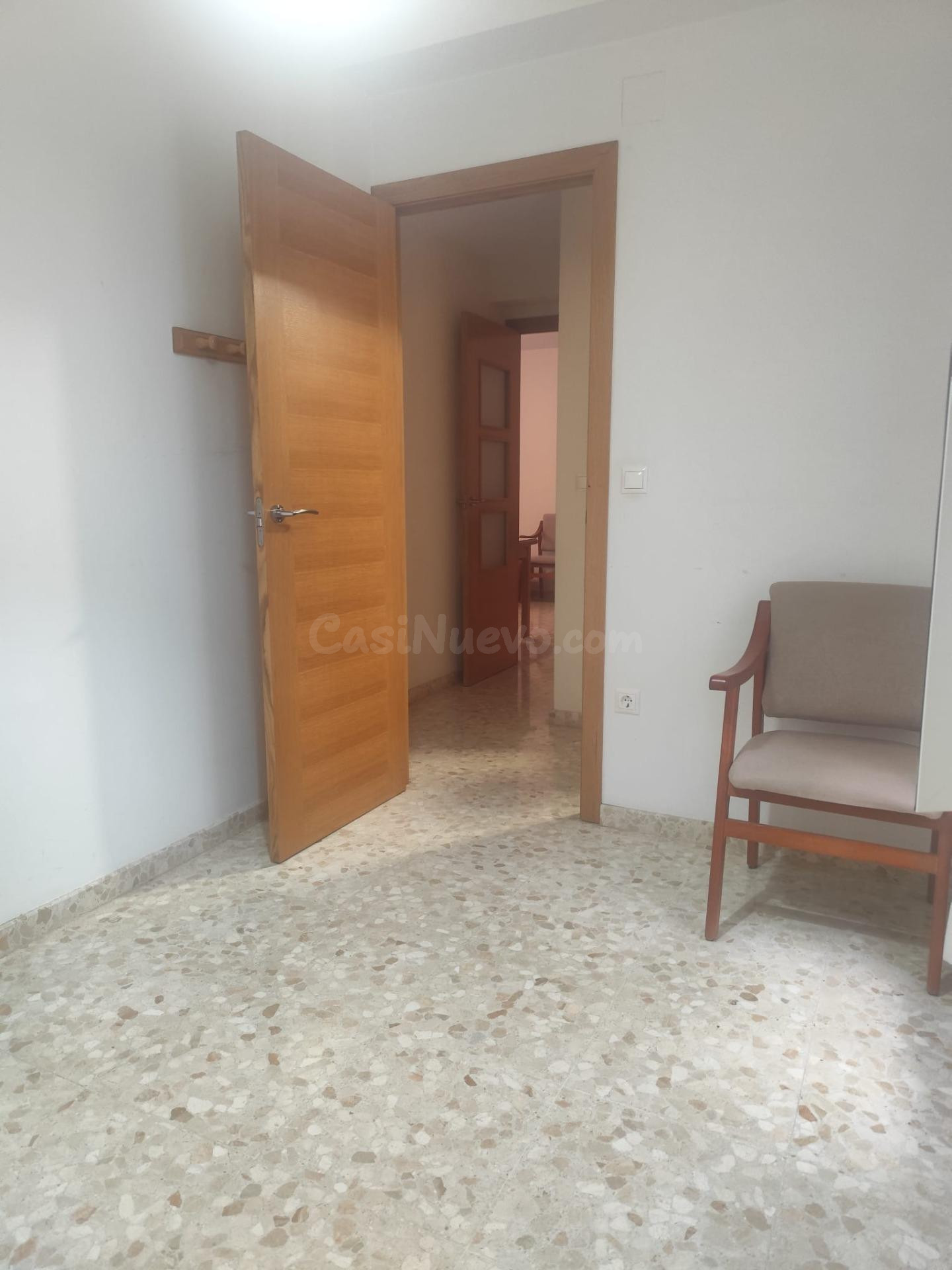 VIVIENDA PARA ENTRAR A VIVIR JUNTO AL VIAL NORTE - foto 4