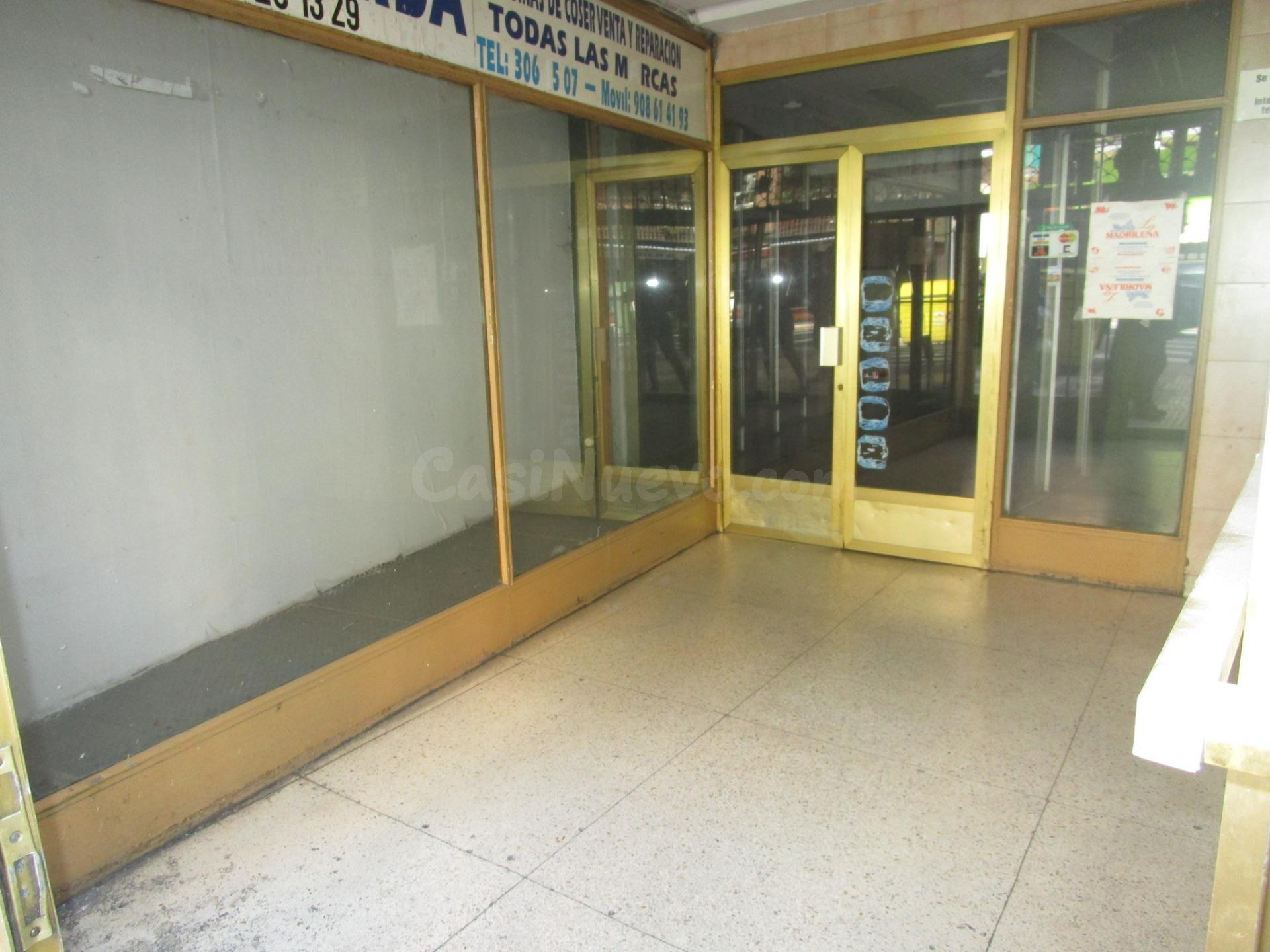 Local comercial 1500m² en venta - Calle real - foto 3