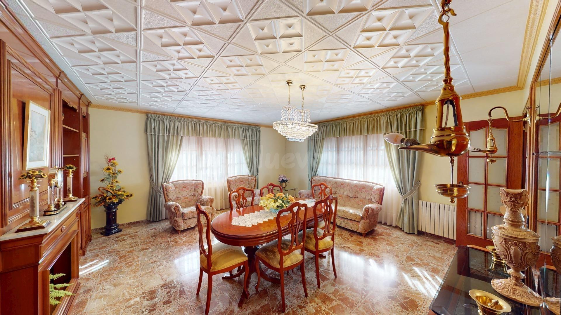 CASA CON PISCINA Y GRAN GARAJE . VILADECANS - ALBARROSA - foto 5