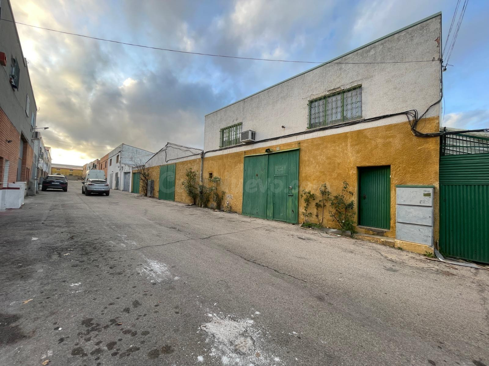 Nave industrial 585m² en venta - Ajalvir