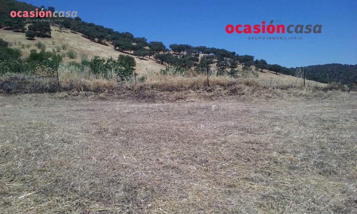 Parcela 115m² en venta - Villanueva del rey