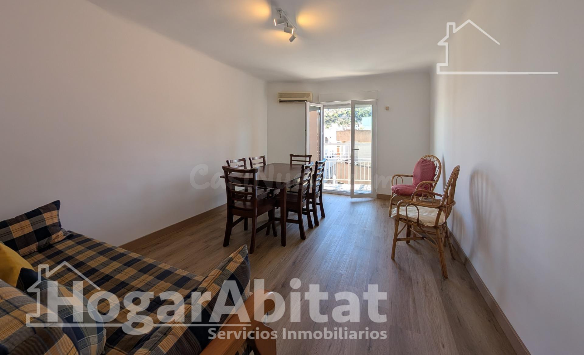 ¡REFORMADO! LUMINOSO Y EXTERIOR CON BALCÓN EN ALICANTE - foto 2