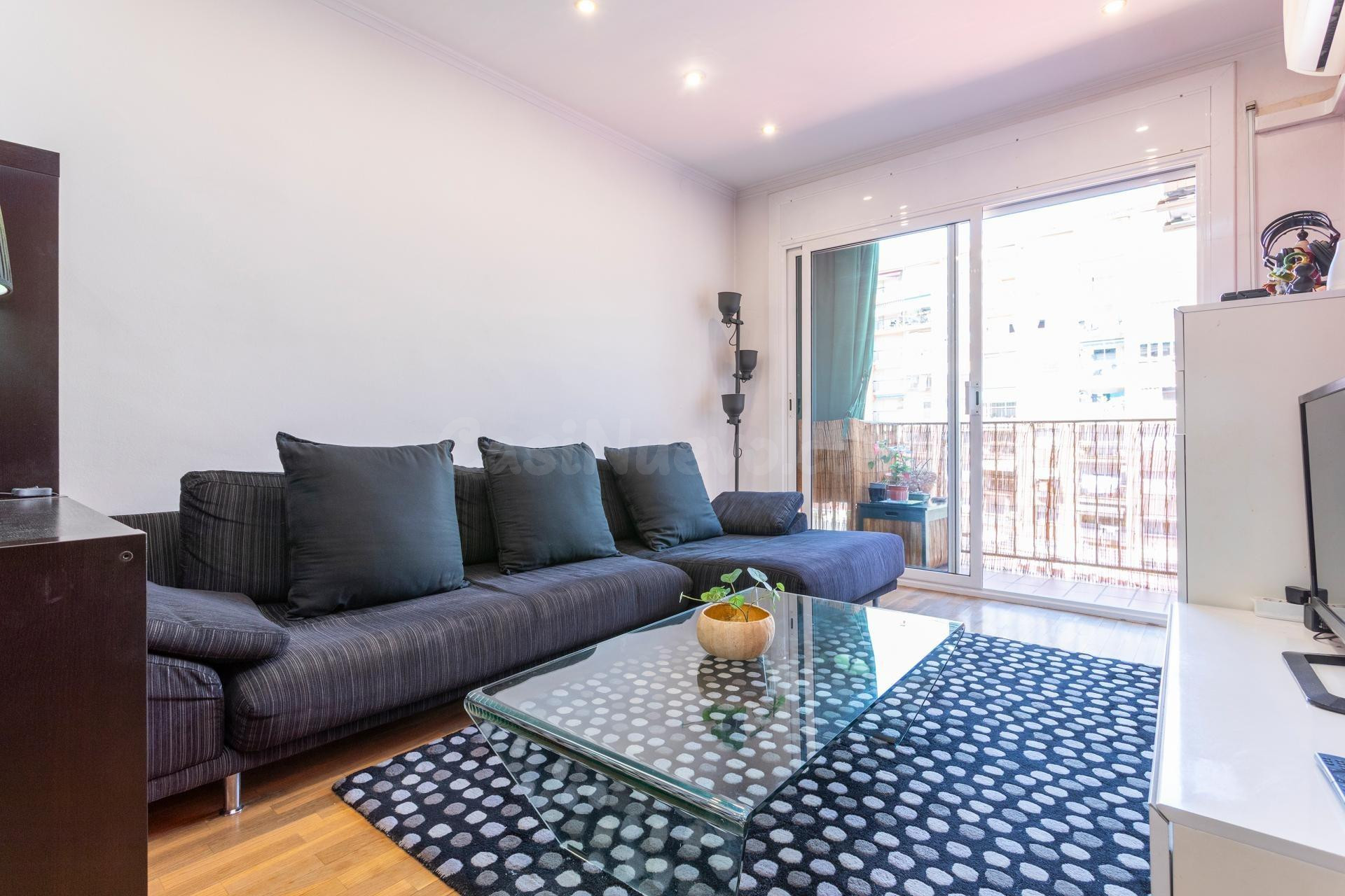 PISO REFORMADO EN EIXAMPLE ESQUERRA