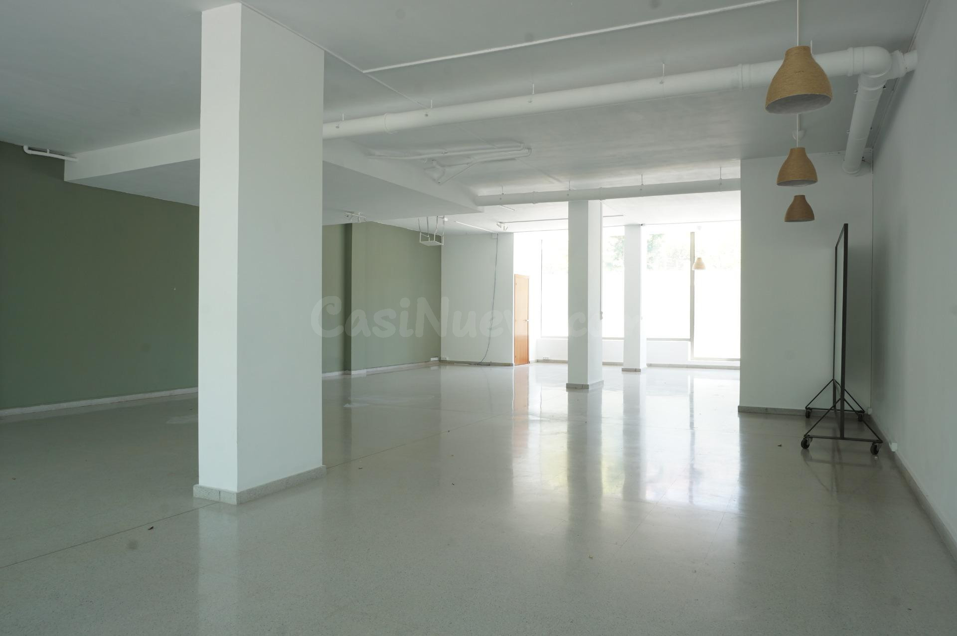 Local comercial 155m² en venta - Collblanc