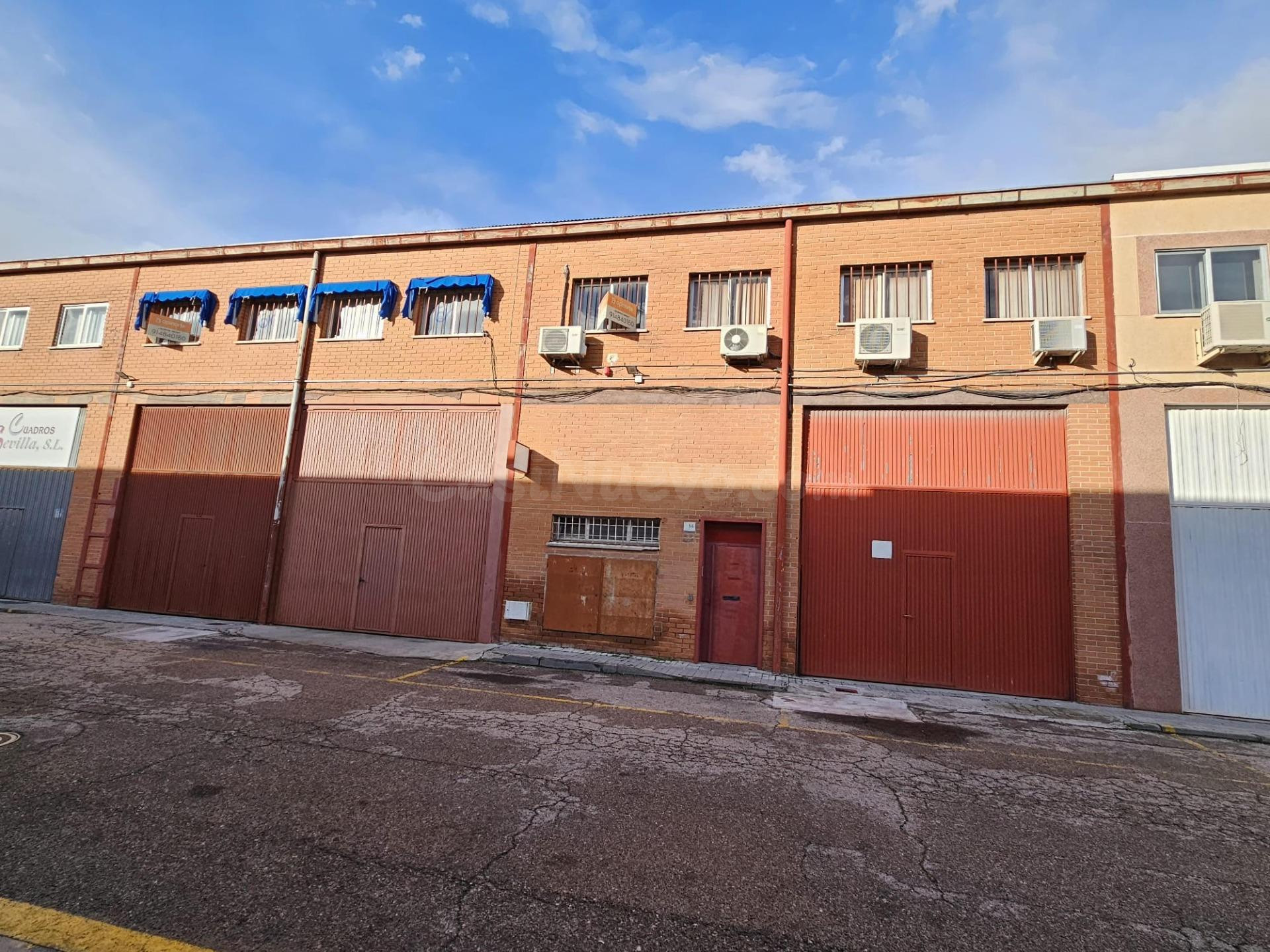 Nave industrial 343m² en venta - Alcobendas