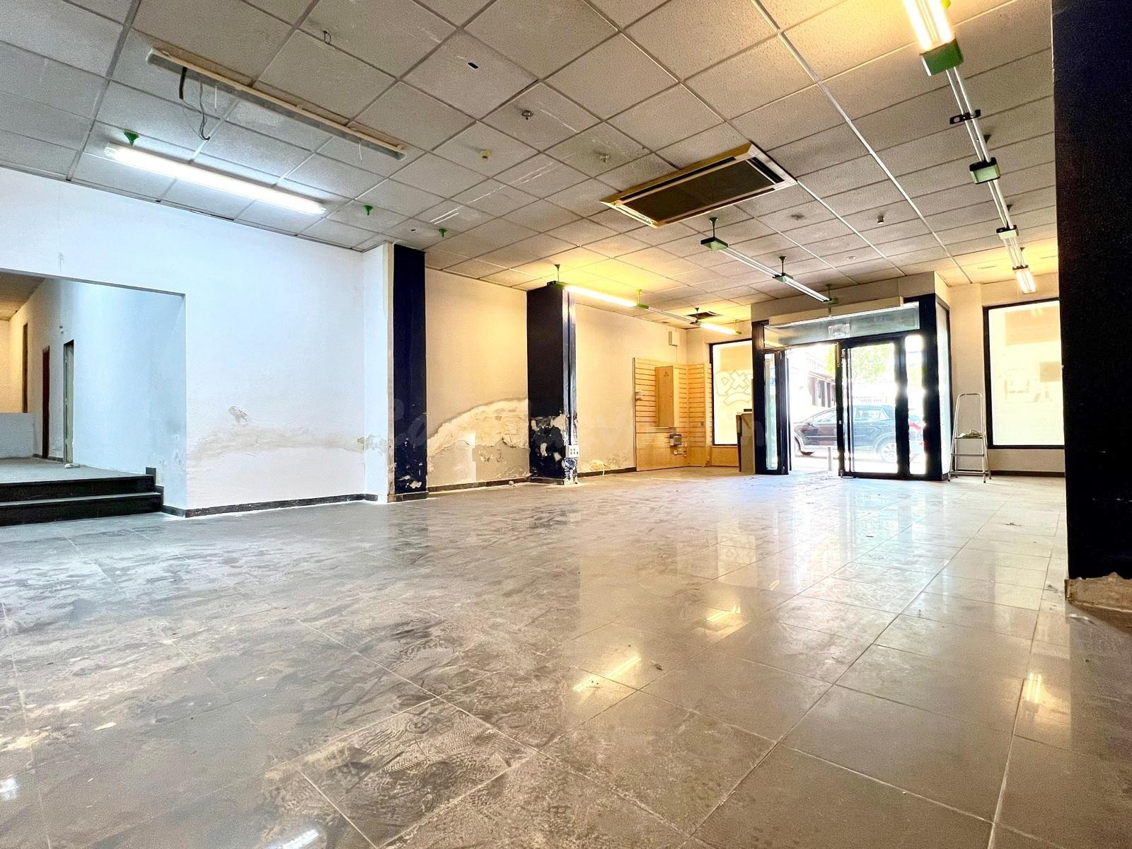 Local comercial 2 habitaciones 399m² en alquiler - Alcobenda - foto 4