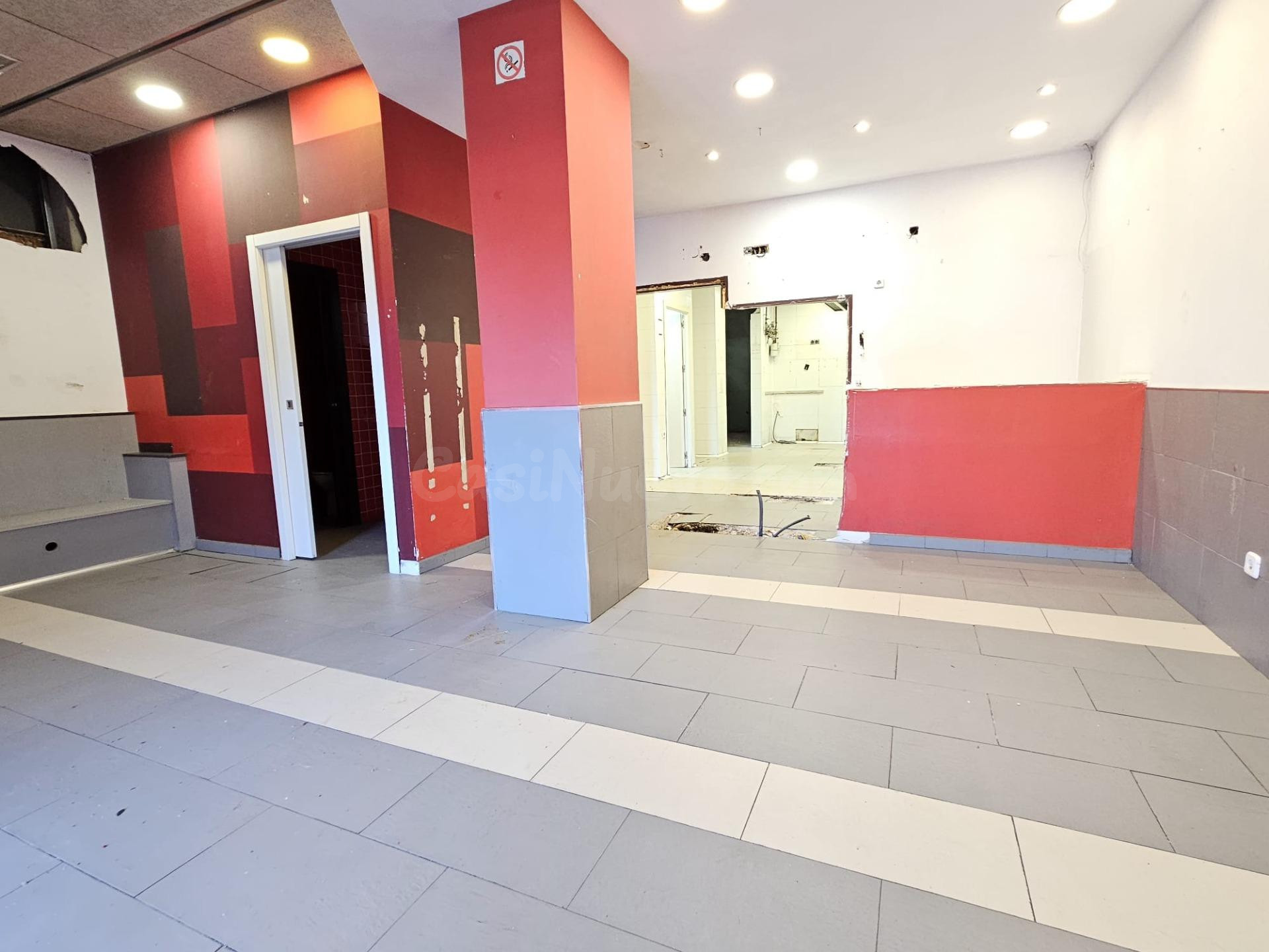 Local comercial 3 habitaciones 141m² en venta - Las Tablas - foto 3