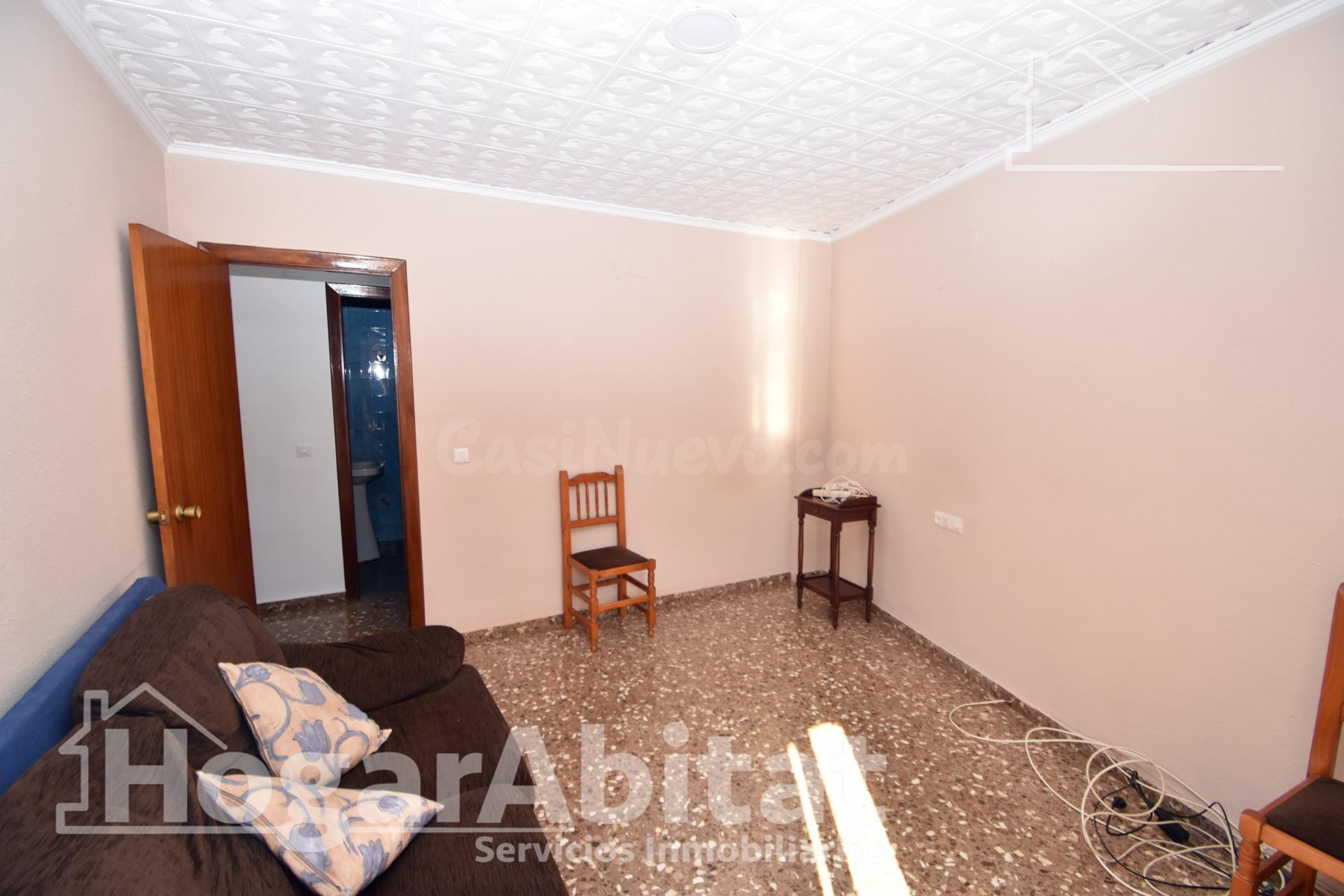 SEMIREFORMADO EXTERIOR DE CUATRO DORMITORIOS CON ASCENSOR, G - foto 5