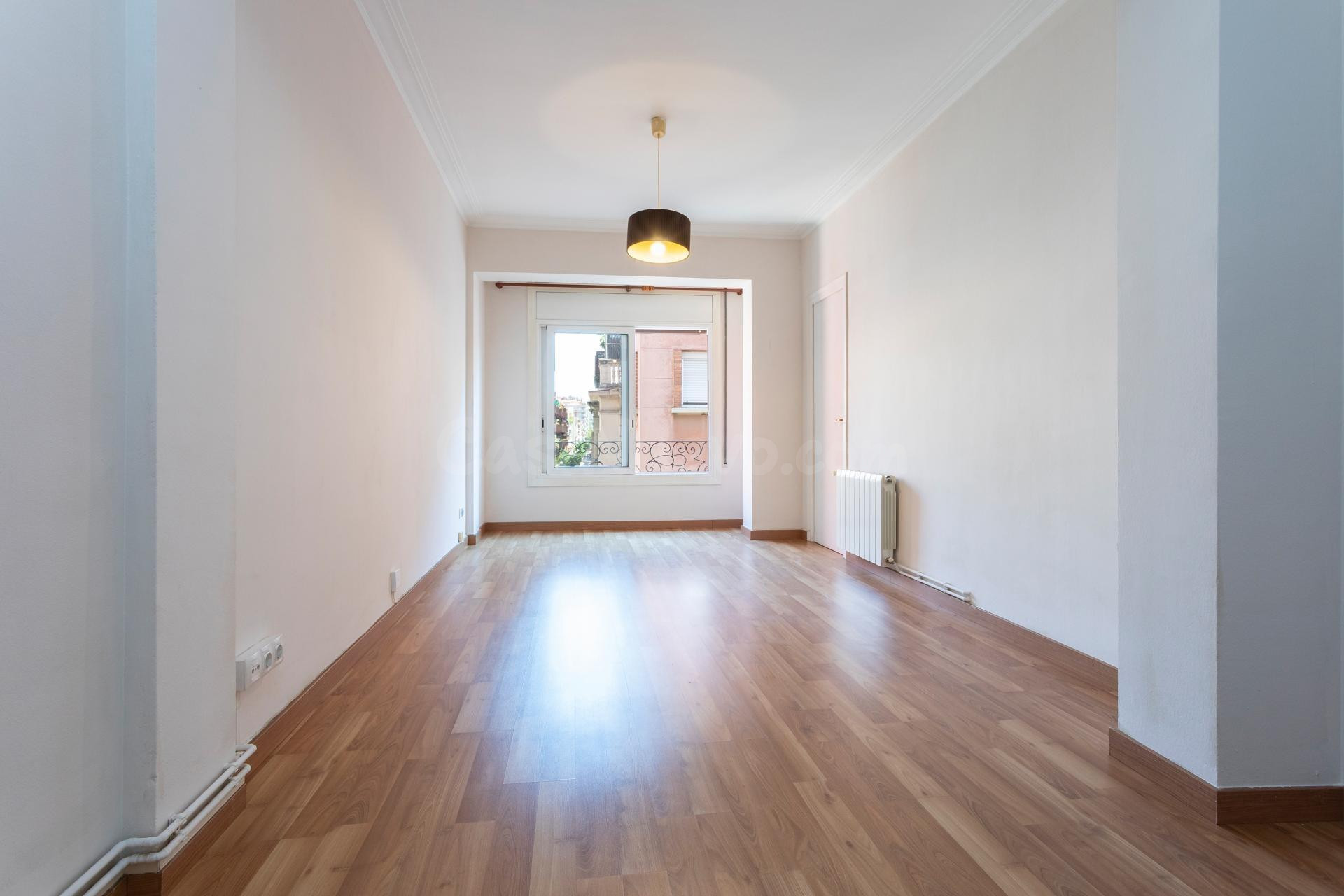 Piso en oferta en Gràcia - foto 2