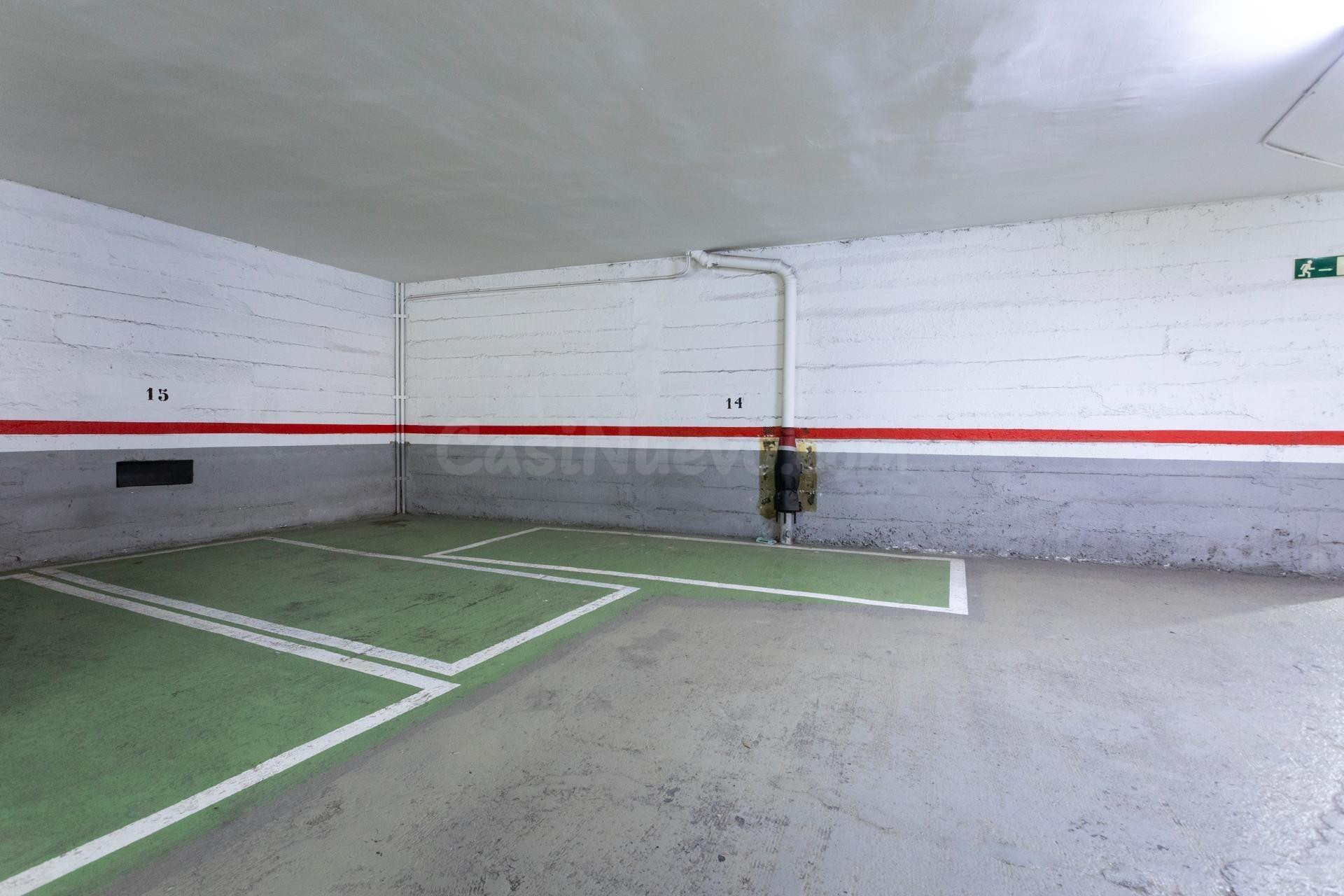 PISO EN VENTA EN CALLE NAVAS DE TOLOSA CON PLAZA MARAGALL. - foto 5
