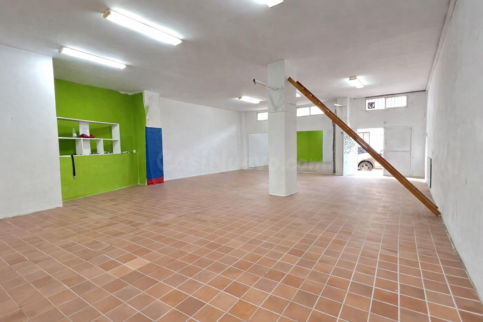 Local comercial 433m² en alquiler - Alcobendas - foto 2