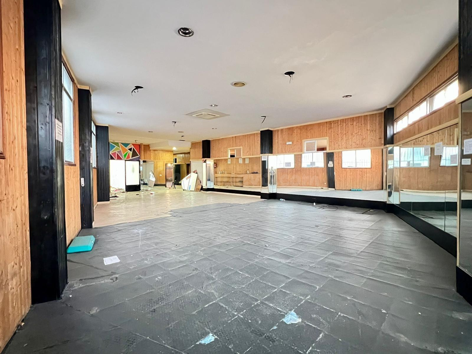Local comercial 433m² en alquiler - Alcobendas - foto 5