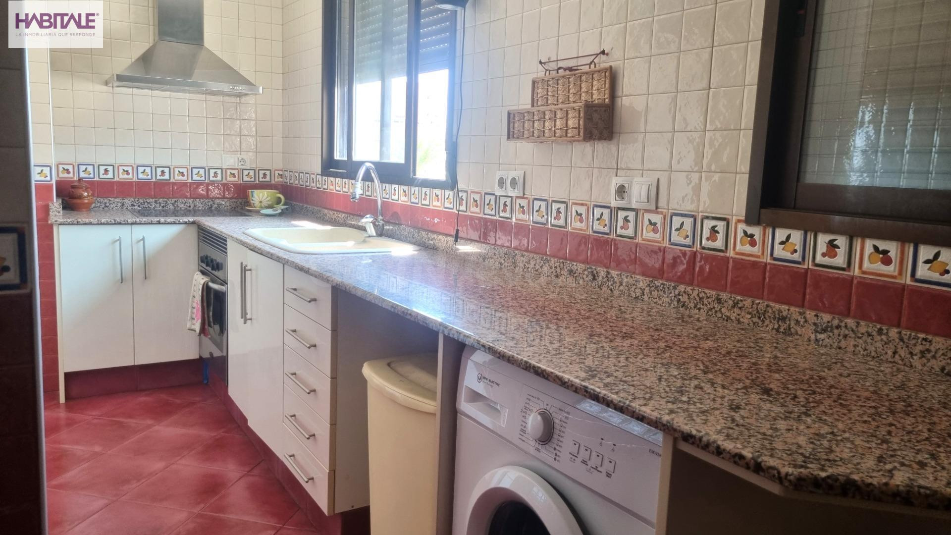¡¡¡ATENCIÓN ESTUDIANTES!!! ¿BUSCÁIS CON BALCÓN O TERRAZA? - foto 4