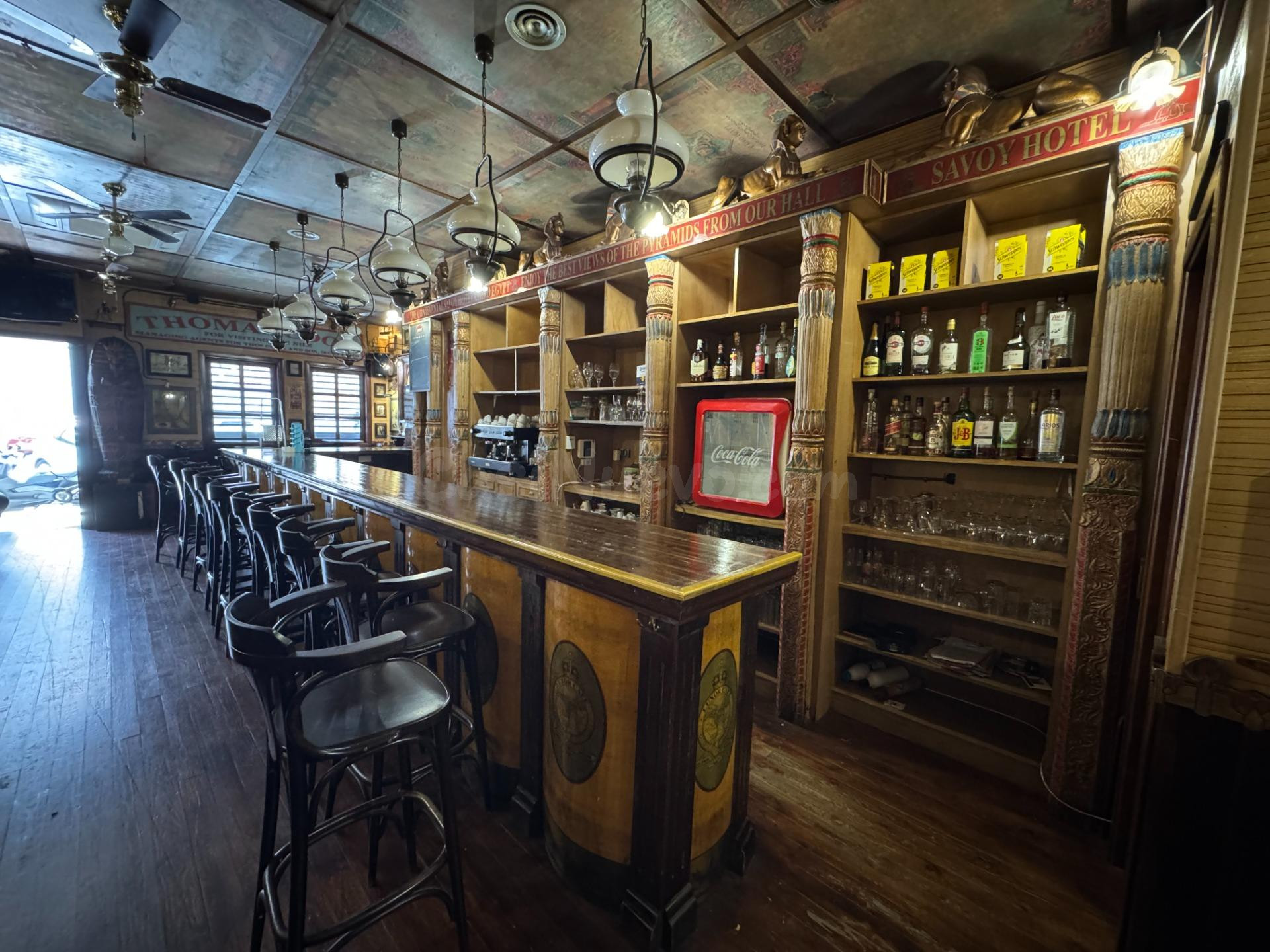 ZONA HONDEROS BAR COMPLETAMENTE MONTADO O TAMBIÉN COMO LOCAL