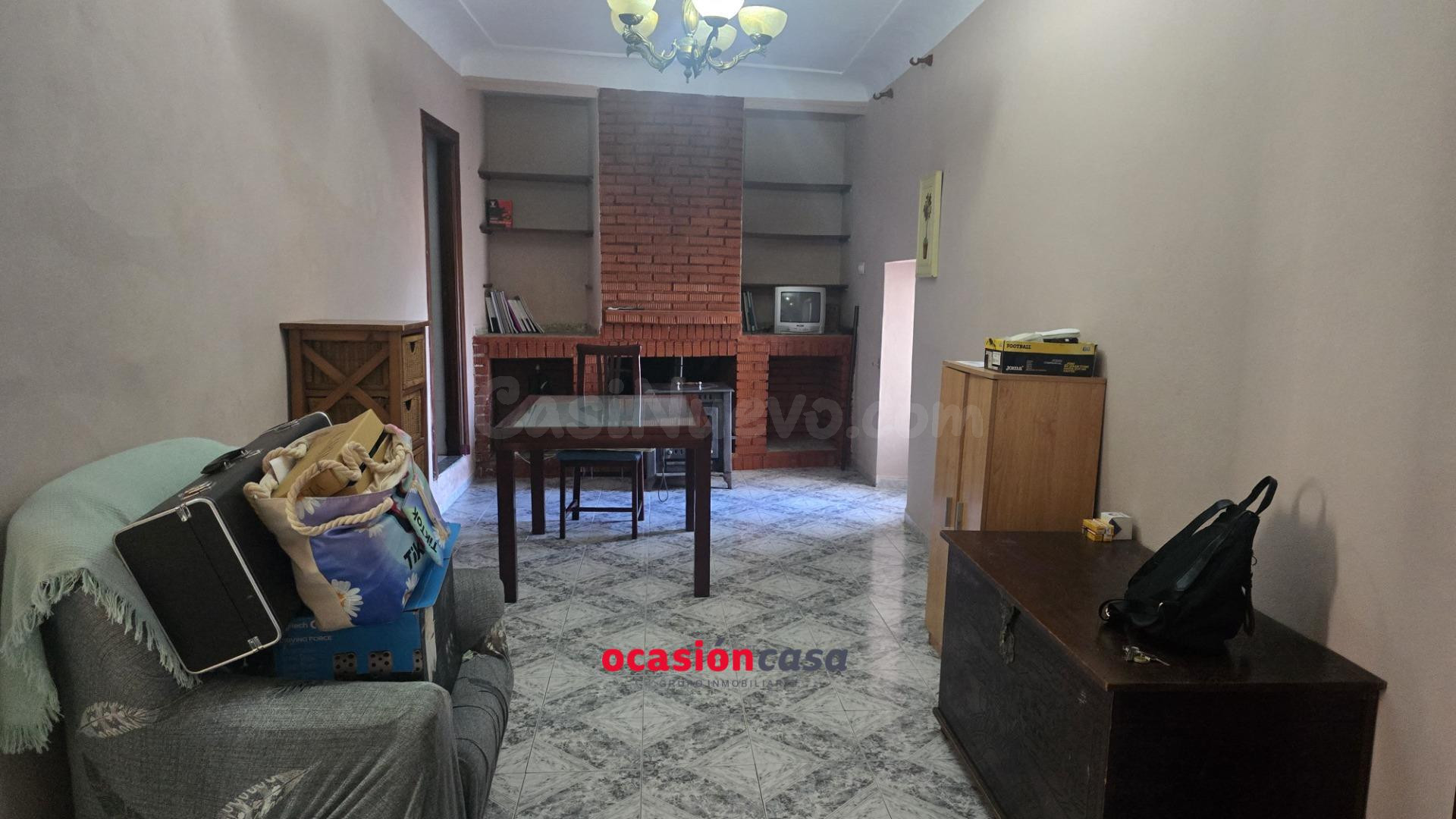 CASA CON TEJADO NUEVO A LA VENTA - foto 3