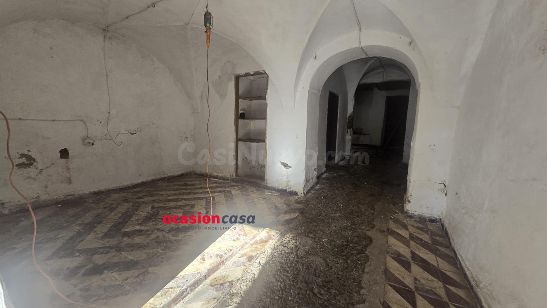 CASA PARA REFORMAR A LA VENTA - foto 2
