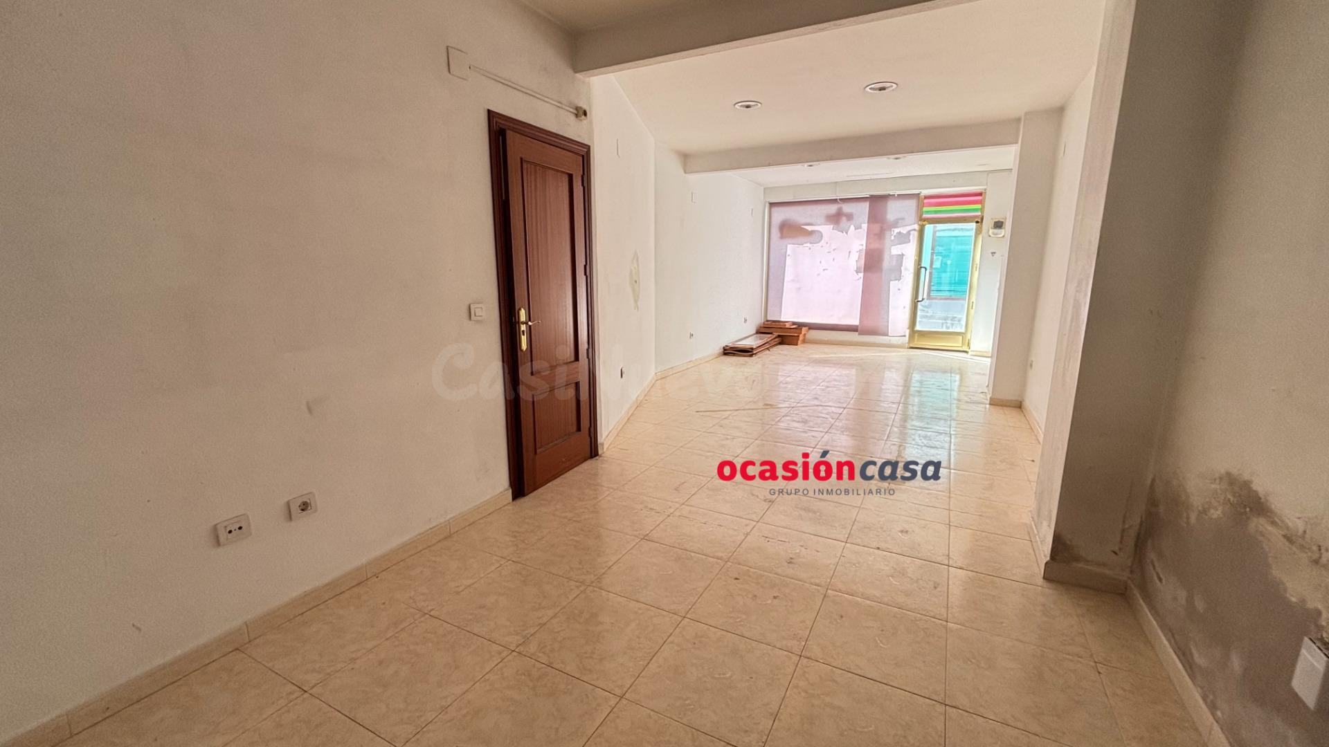 LOCAL COMERCIAL EN ALQUILER - foto 2