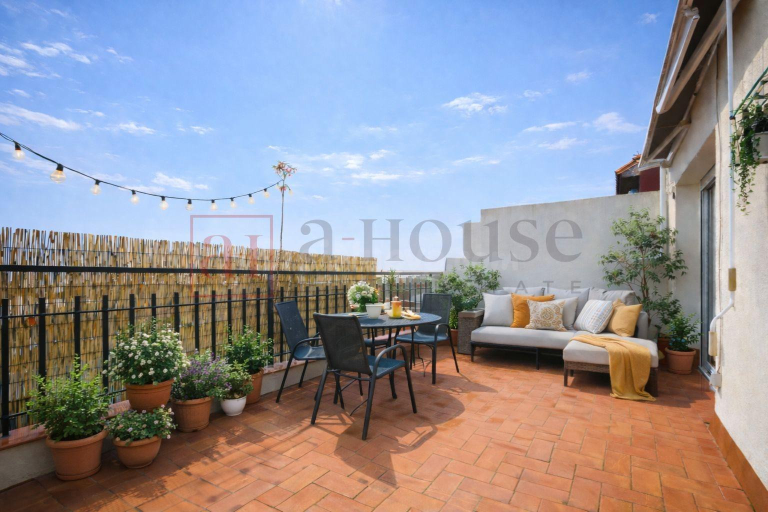 SOBREÁTICO CON GRAN TERRAZA DE 30M2 LISTO PARA ENTRAR A VIVI