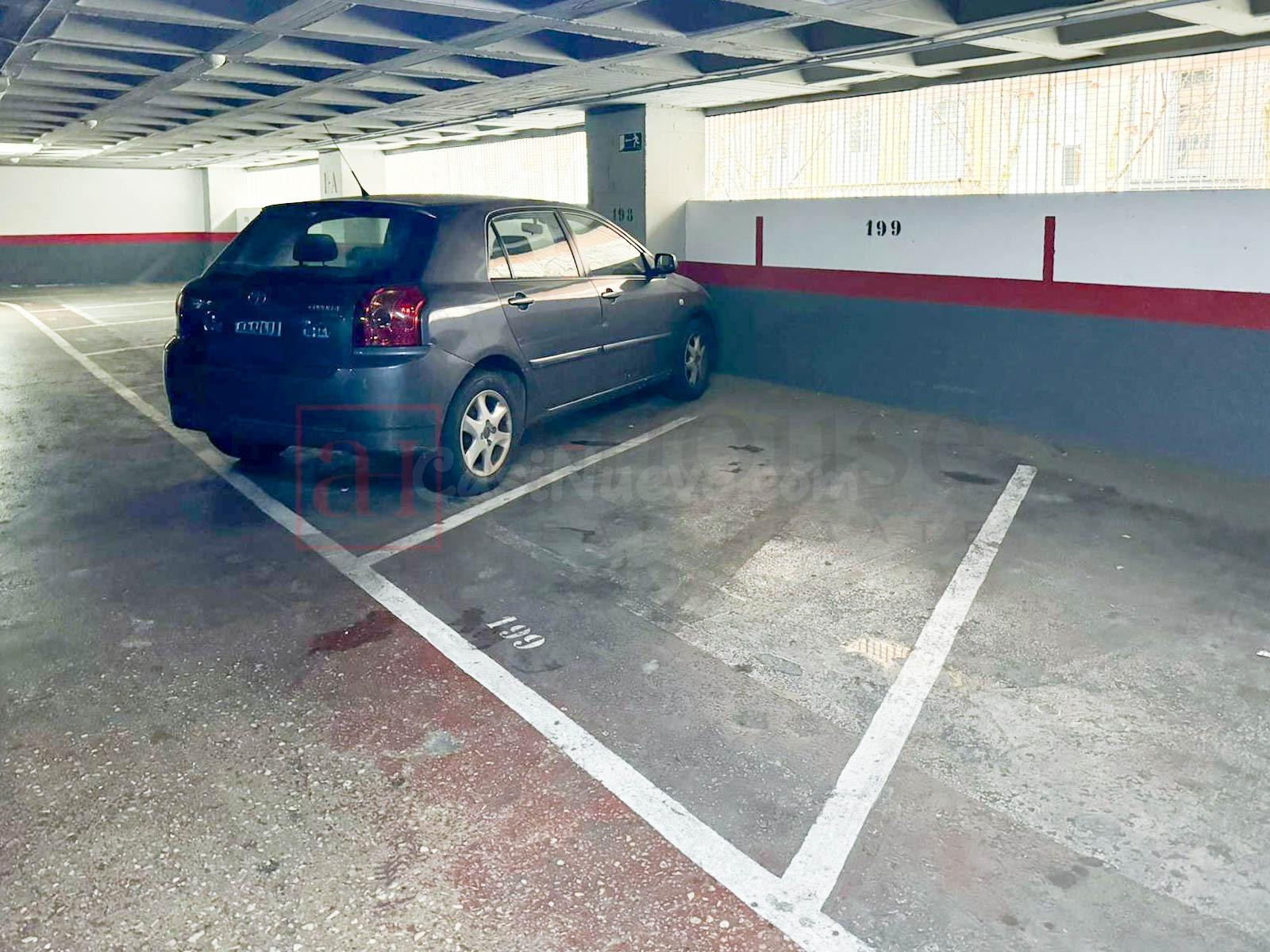 3 PLAZAS DE PARKING EN LA DRETA DE L`EIXAMPLE - foto 4
