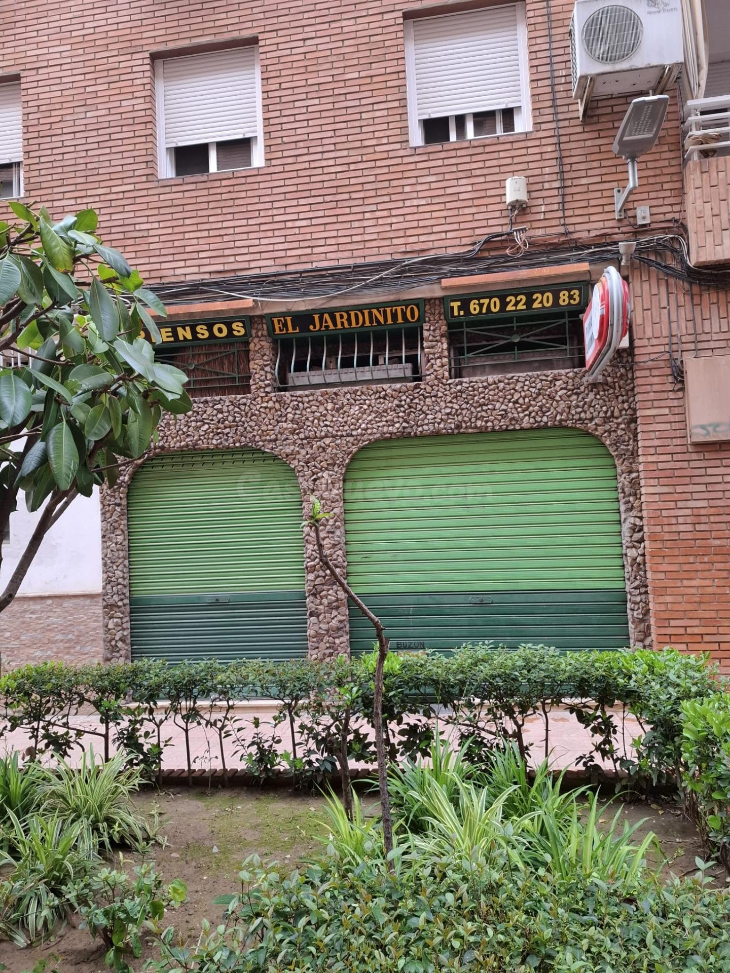 LOCAL COMERCIAL JUNTO AL MARRUBIAL! IDEAL PARA CONVERTIR EN  - foto 2