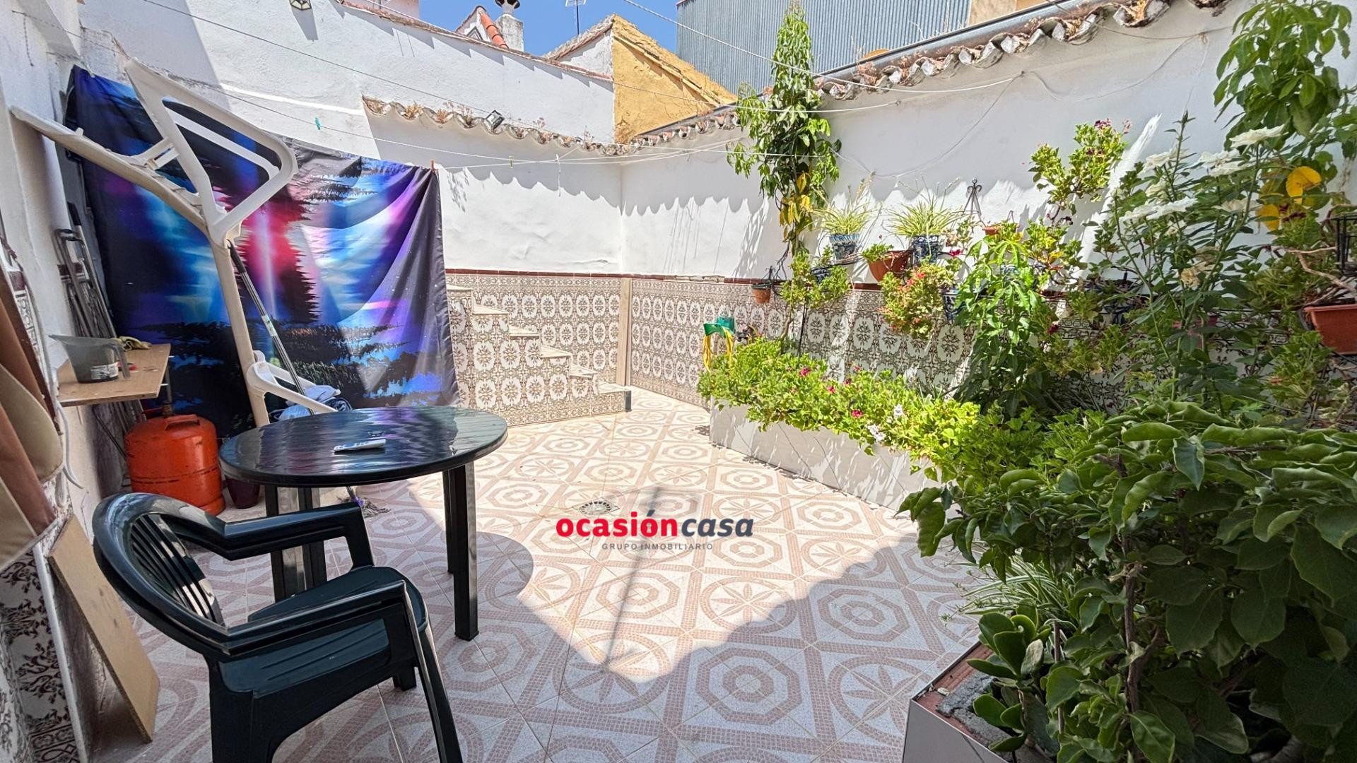 CASA DE 2 PLANTAS CON TEJADO NUEVO - foto 3