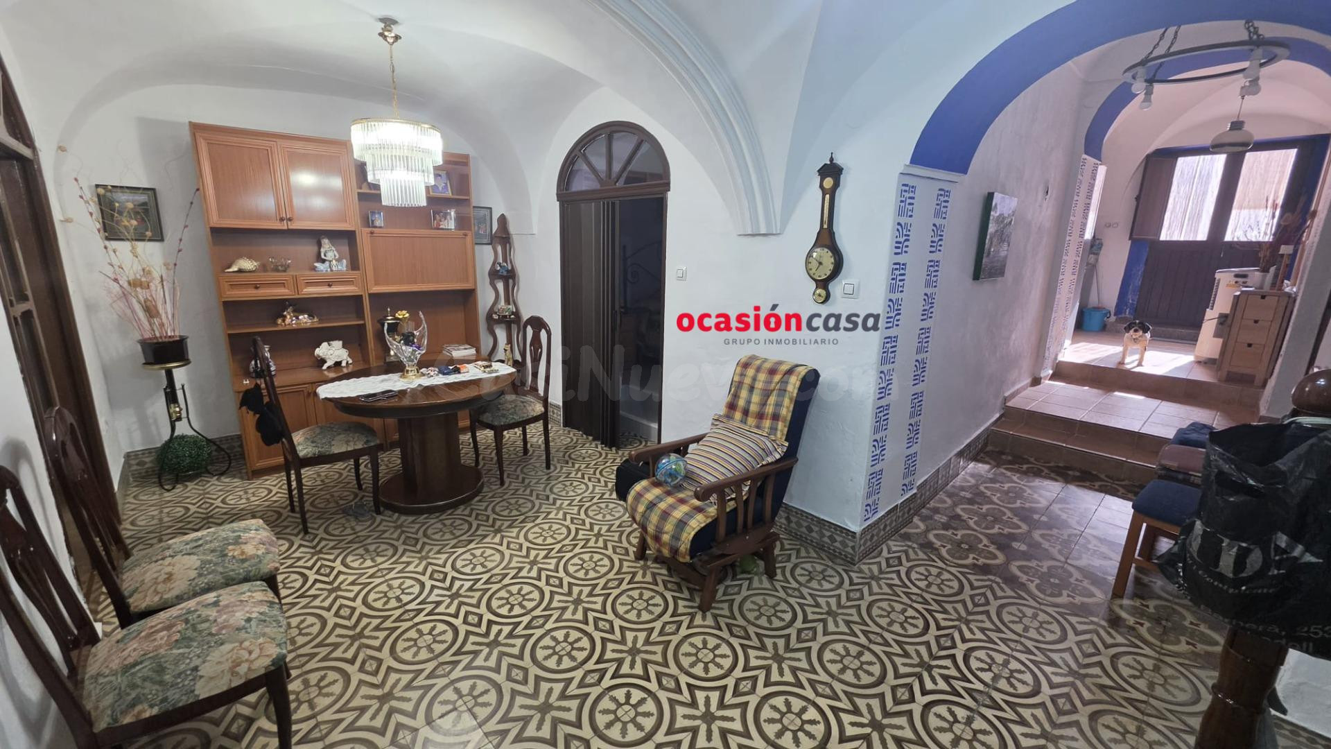 CASA CON PATIO A LA VENTA EN VILLANUEVA DEL REY