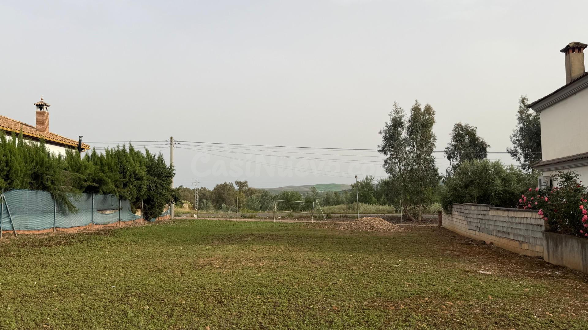 Terreno de 1.000m2 en la Carretera del aeropuerto - foto 3