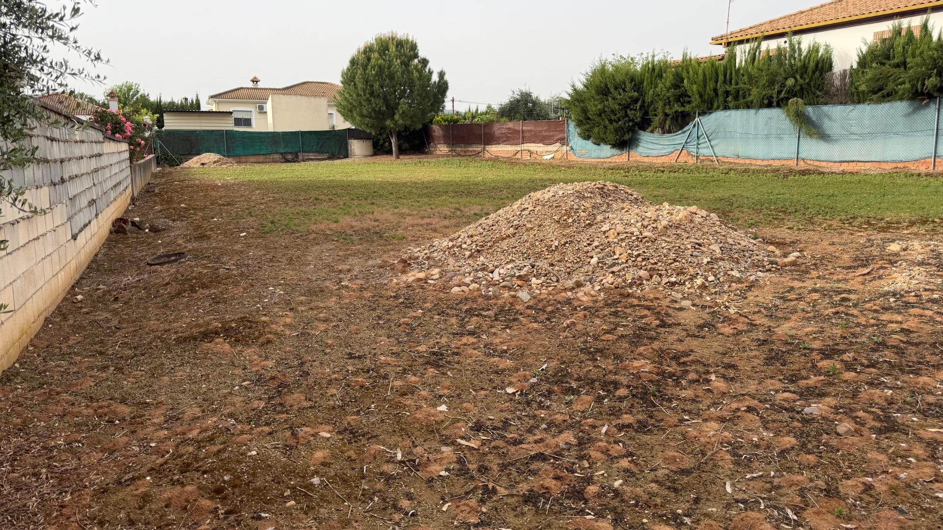 Terreno de 1.000m2 en la Carretera del aeropuerto - foto 4