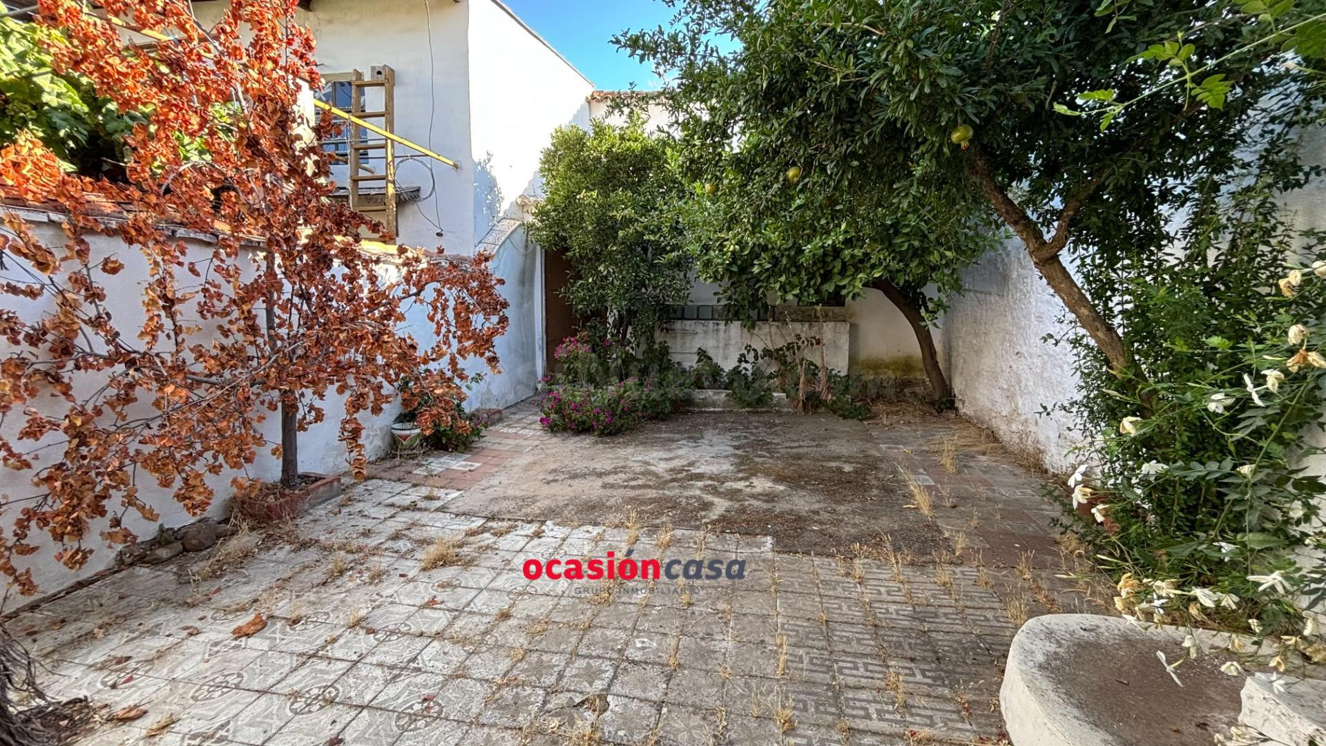 CASA CON PATIO A LA VENTA EN BELMEZ - foto 5